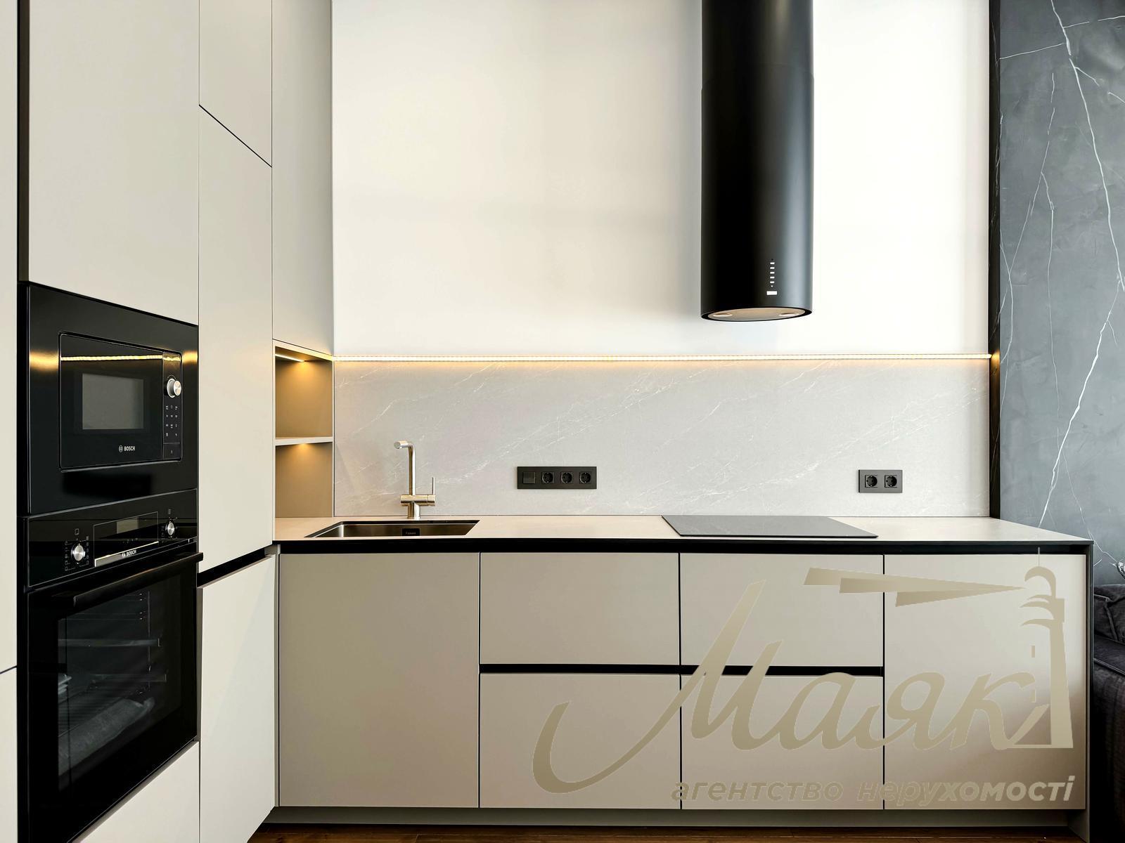 Оренда 1-кімнатної квартири 55м2 в ЖК "Новопечерські Липки", вул. Драгомирова, 15Б, Печерський район