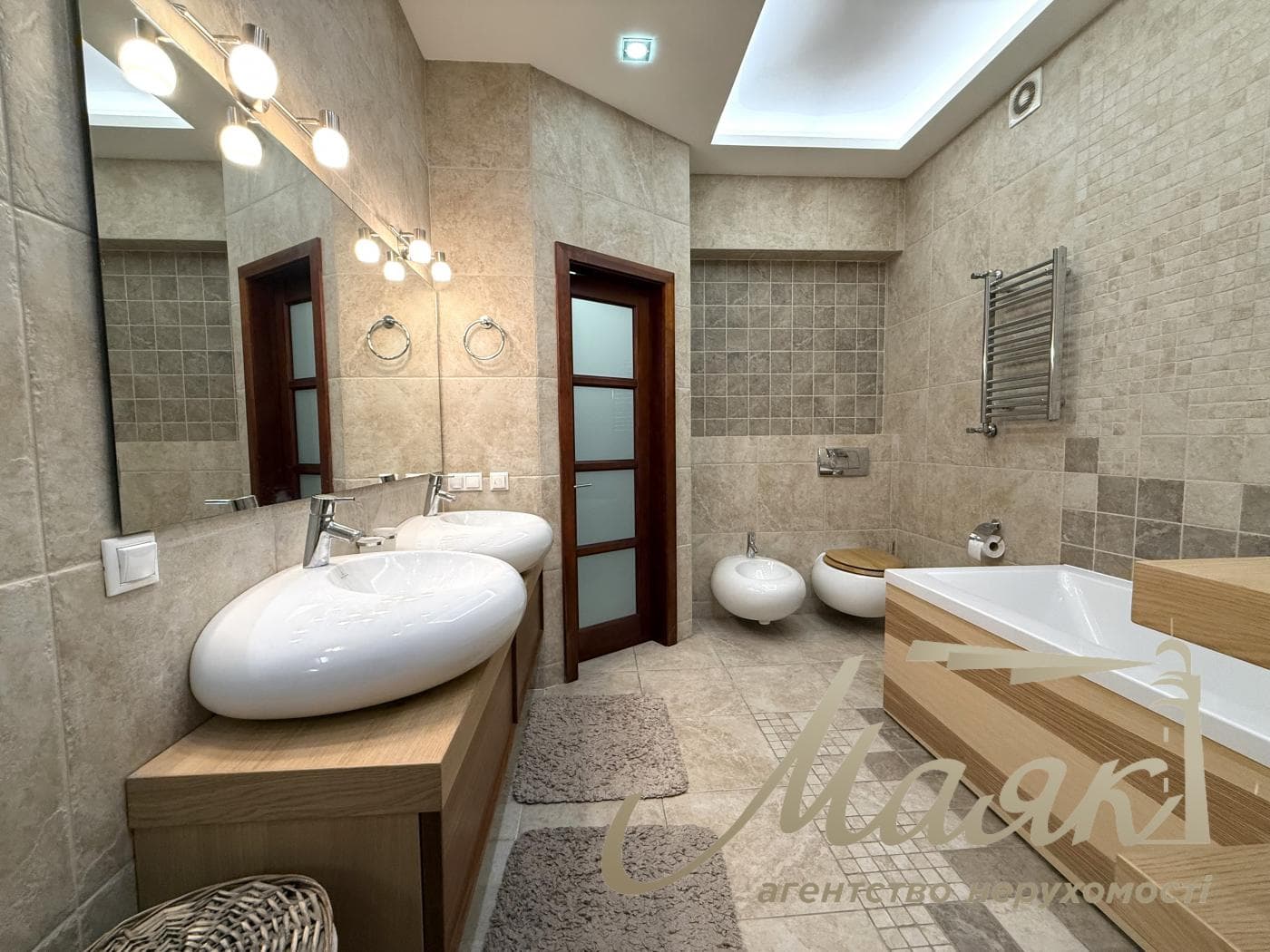 Оренда 3-кімнатної квартири площею 136 м², ЖК «Творець», Печерськ