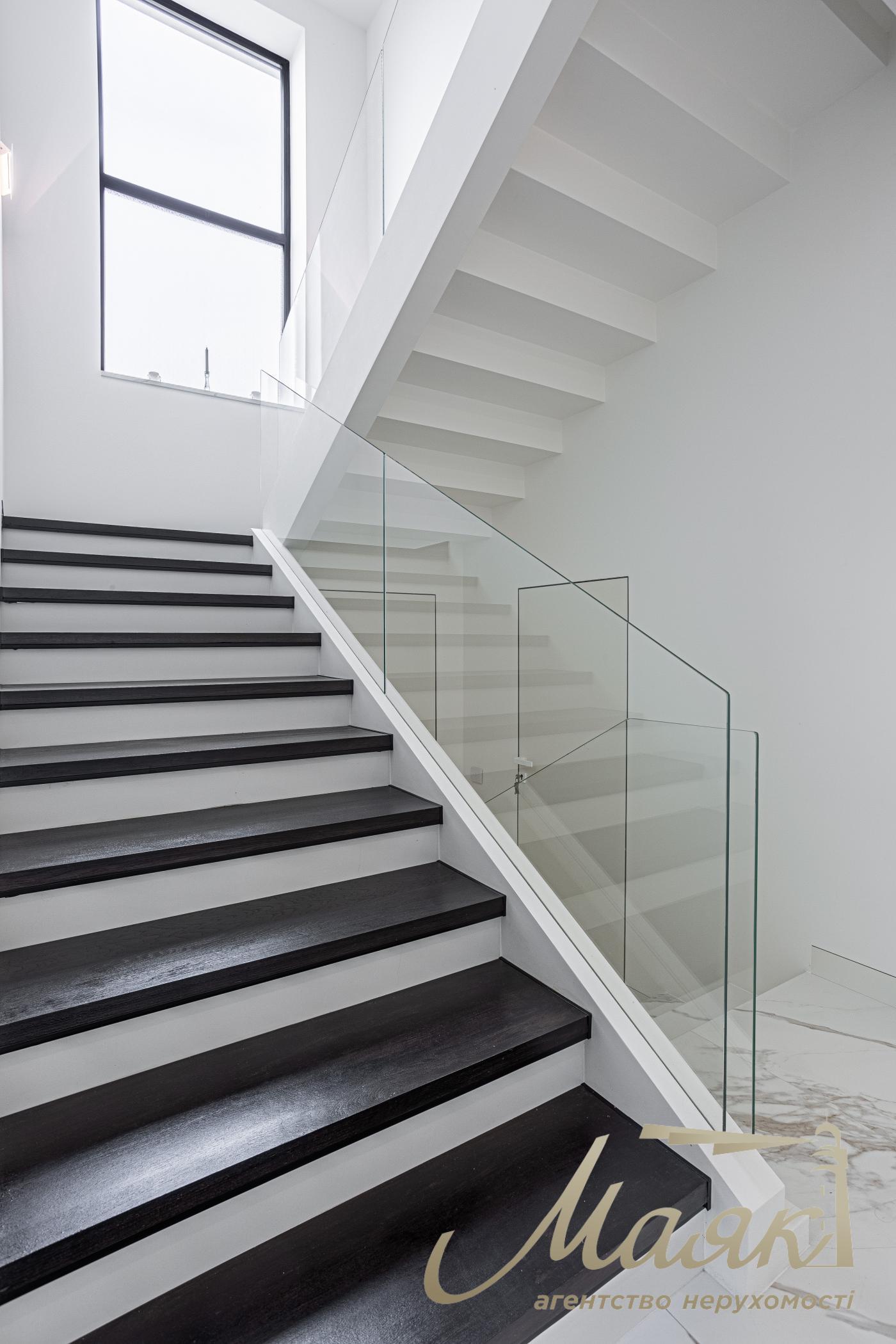 Sale of house 240m2 12 acres on Osokorki, next to Osocor Residence