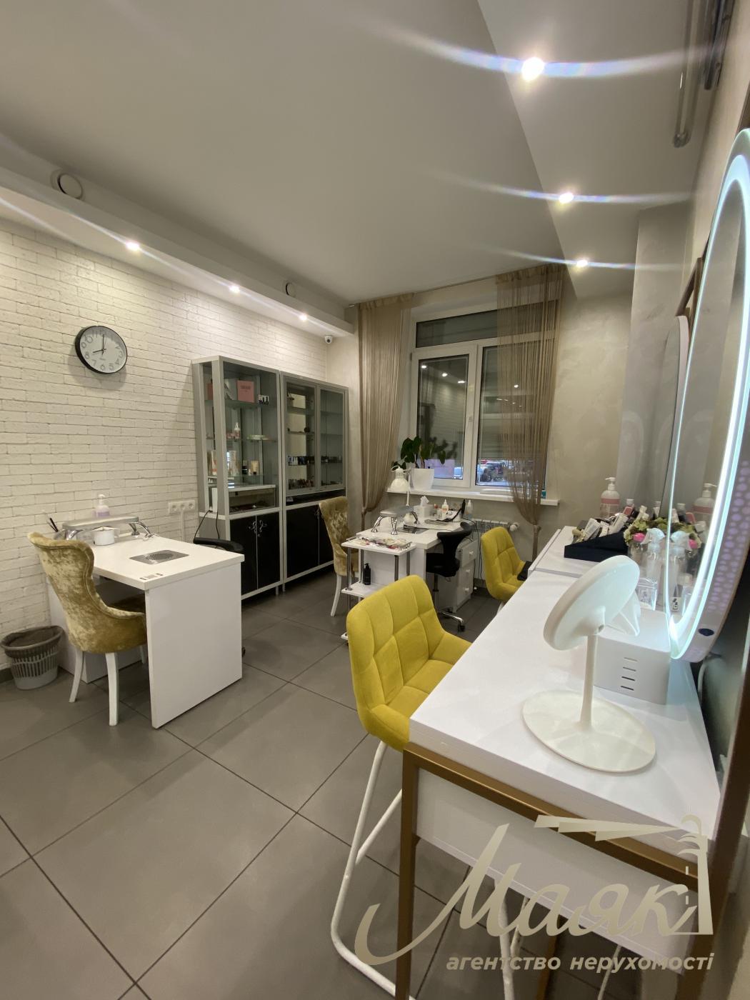 Rent of an operating business beauty salon 100m2 in the Miloslavichi residential complex, Troyeshchyna