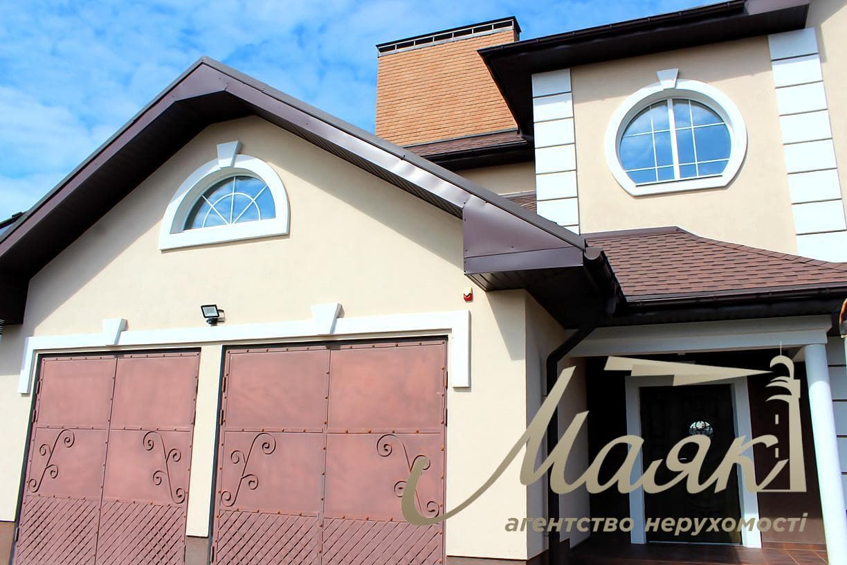 House for sale 261.6m2 in Gatnoye village, near Kiev Ozernaya street, Kyiv-Svyatoshinsky district.