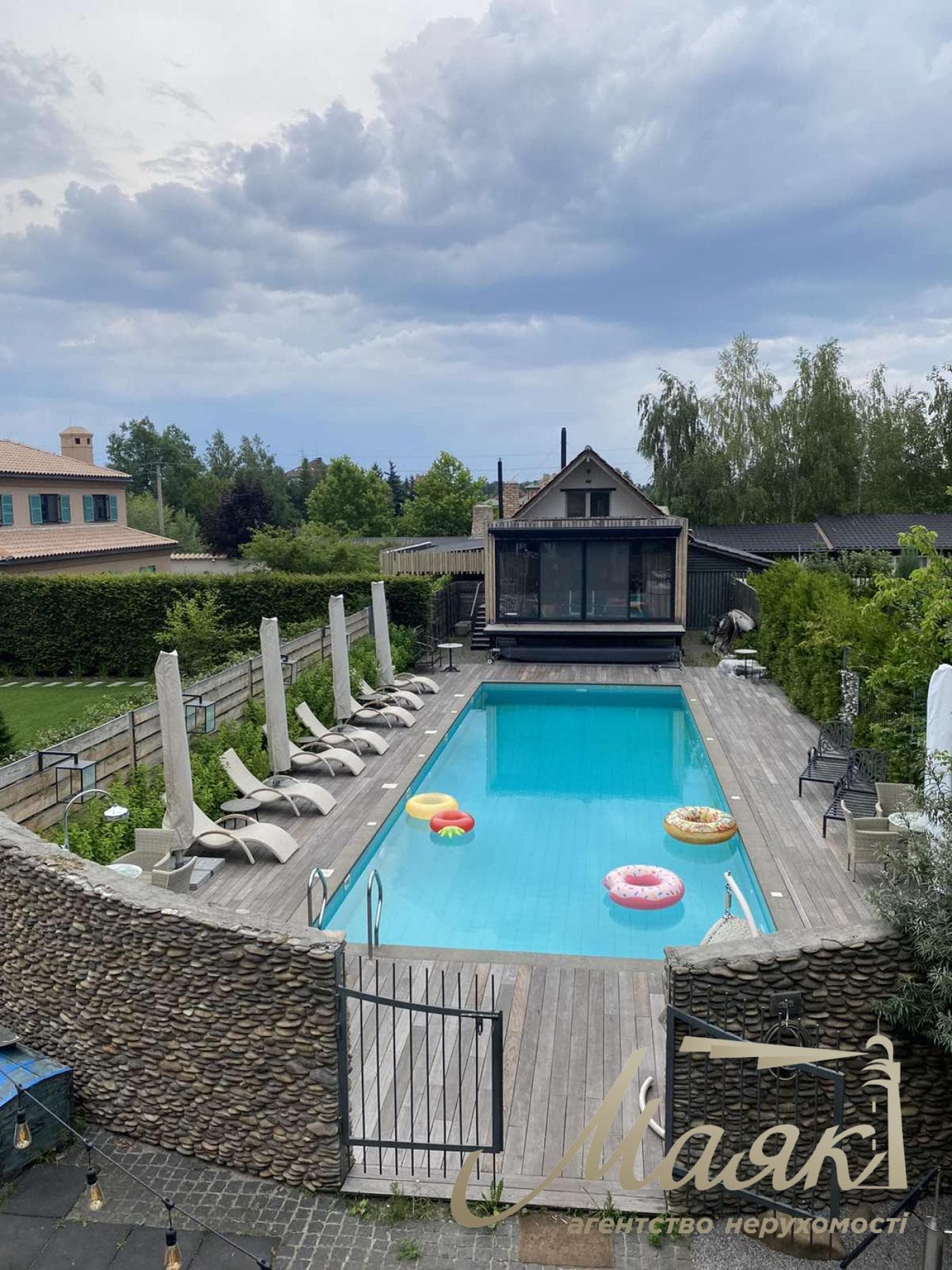 4-Bedroom, 2-Story House for Rent in Kyiv