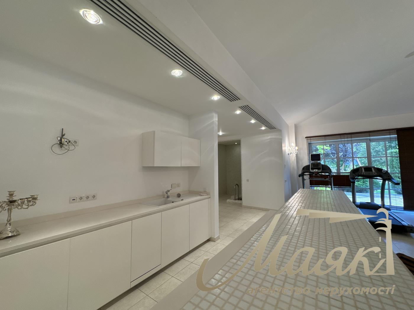 Sale of a house with access to the Dnieper, Damba, Koncha-Zaspa, Kozin