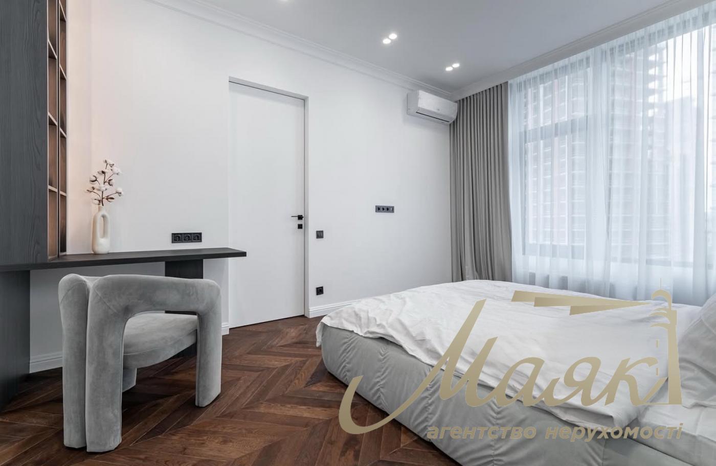 Аренда стильной 1-комнатной квартиры 51м2 в ЖК «Новопечерские Липки», ул. Драгомирова, 19а, Печерский район, Центр.