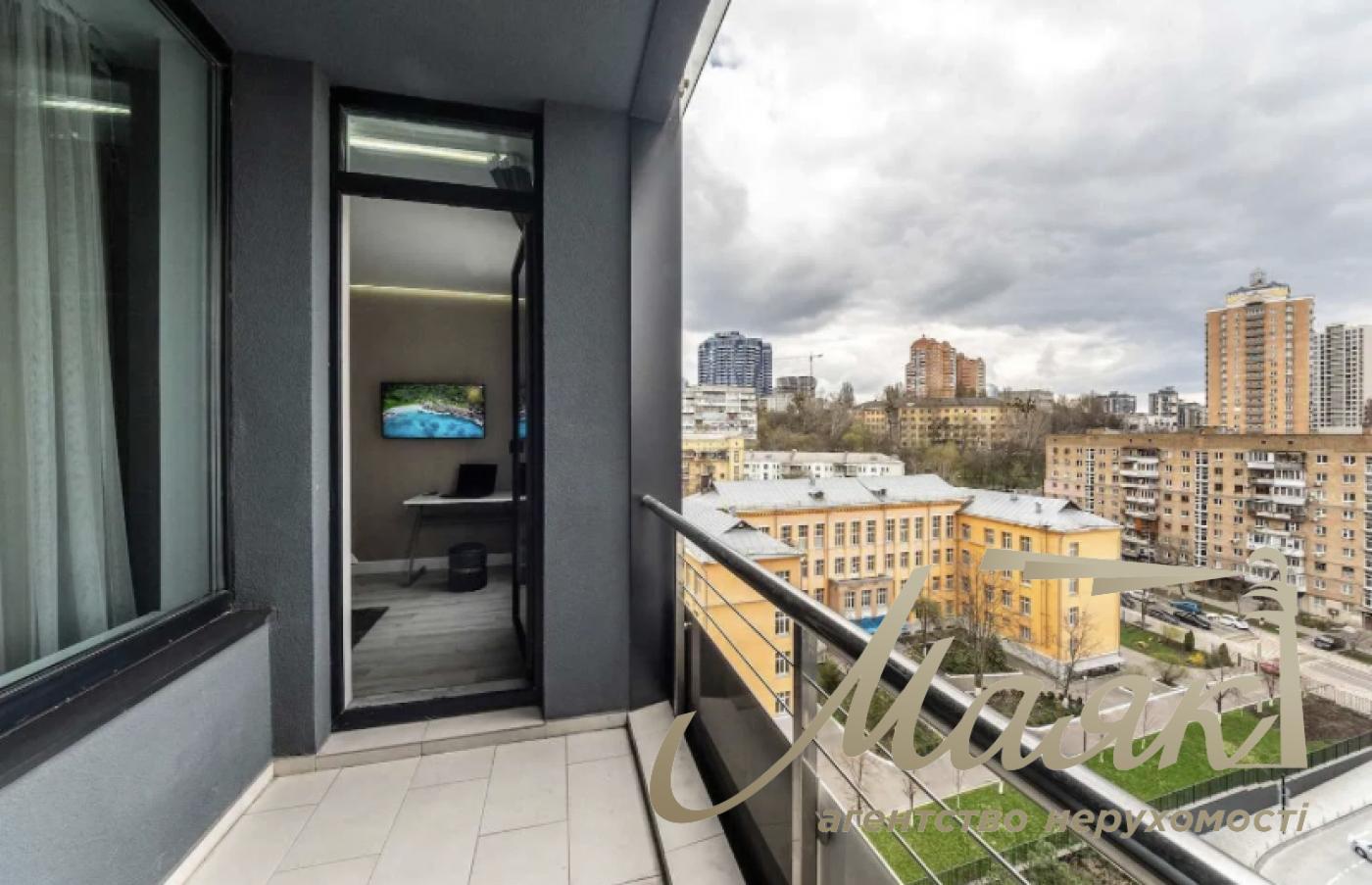 Rent 3k apartment 85m2 in elite residential complex Tetris Hall