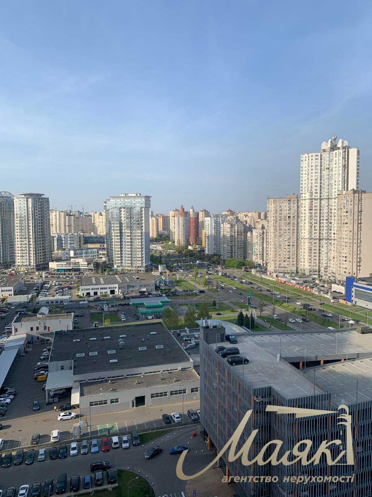 Sale of 3-room apartment in residential complex Seven (Residential Complex Seven)