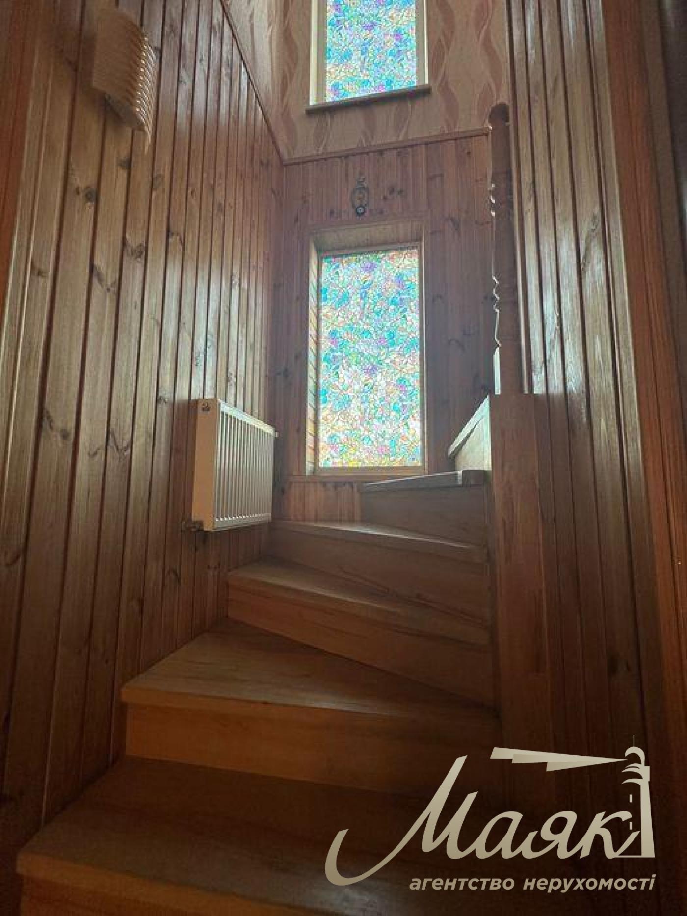 Продаж 2х-поверхового будинку 247м2 Київська область, Обухів, с. Лукавиця