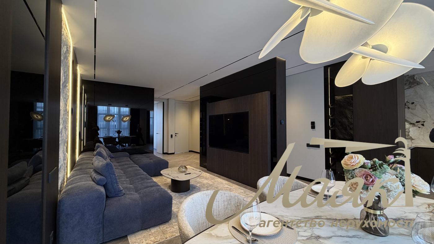 Продаж квартири 118м2 в ЖК Новопечерськие липки, ул. Андрея Верхогляда 15Б. (Михайла Драгомирова)