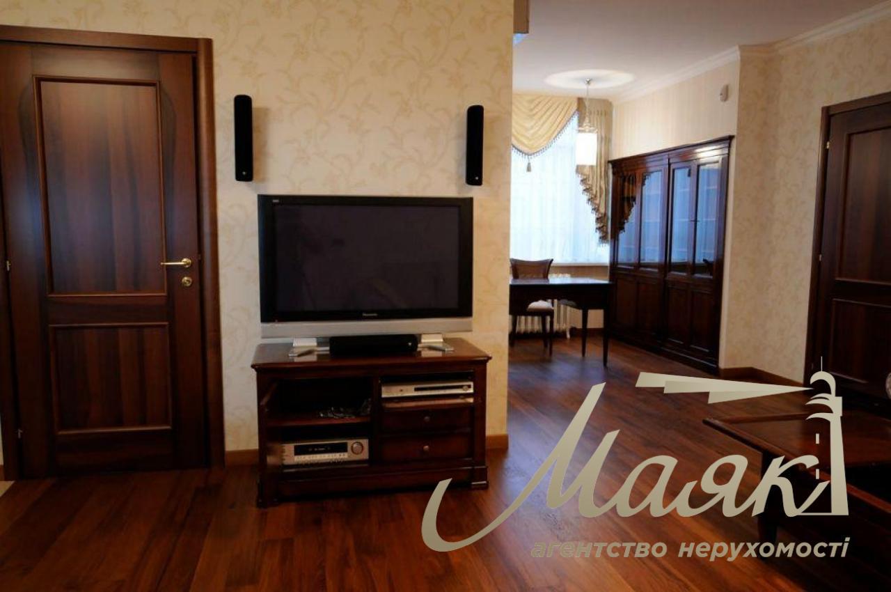 Продажа 3-к квартира ул. Антоновича, Центр, г. Киев