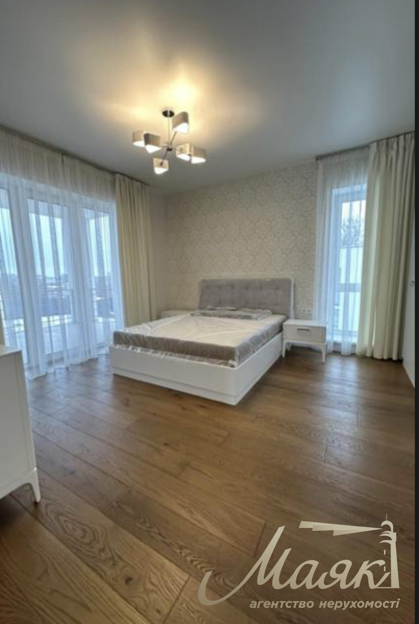 Sale of new modern house in Ivankovichi village, Novoobukhovskoe direction