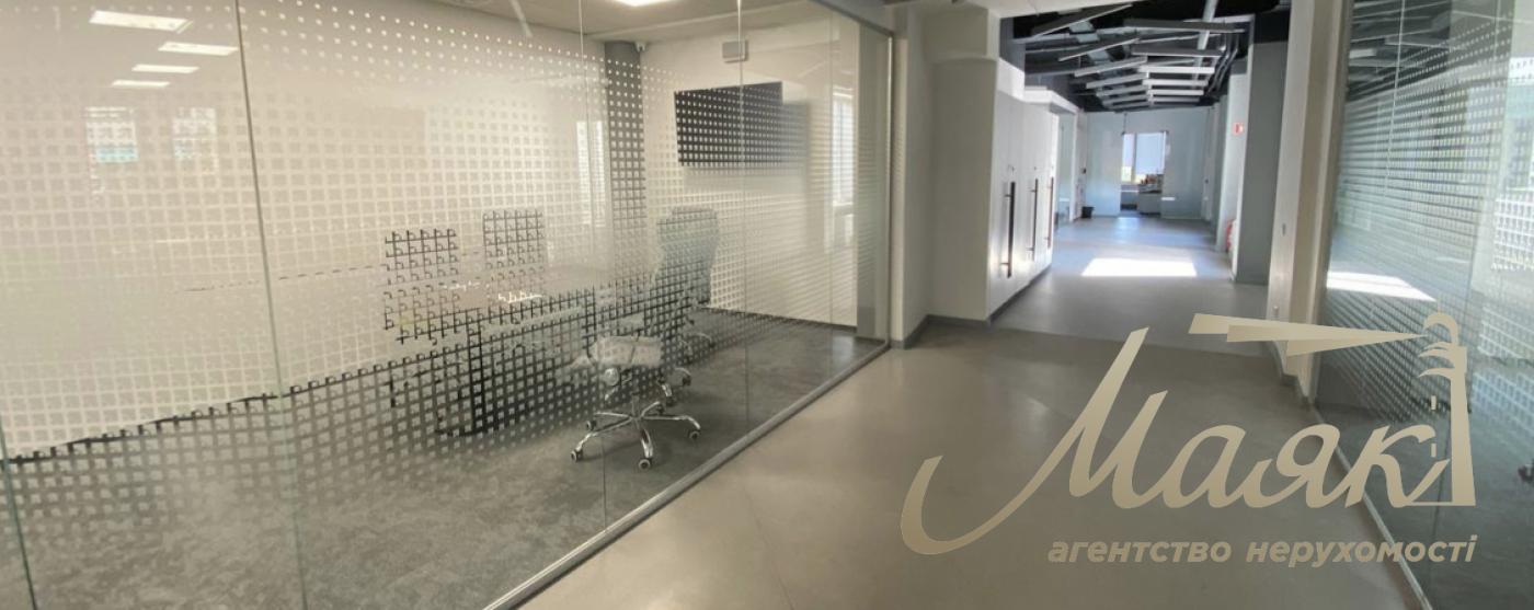 Rent office, building st. Kovpaka 29, Pechersk, Kyiv