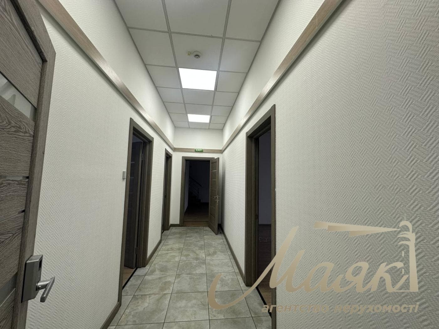 Оренда офісу площею 180 м² у бізнес-центрі «Доміно», вул. Нижній Вал, 51, Поділ.