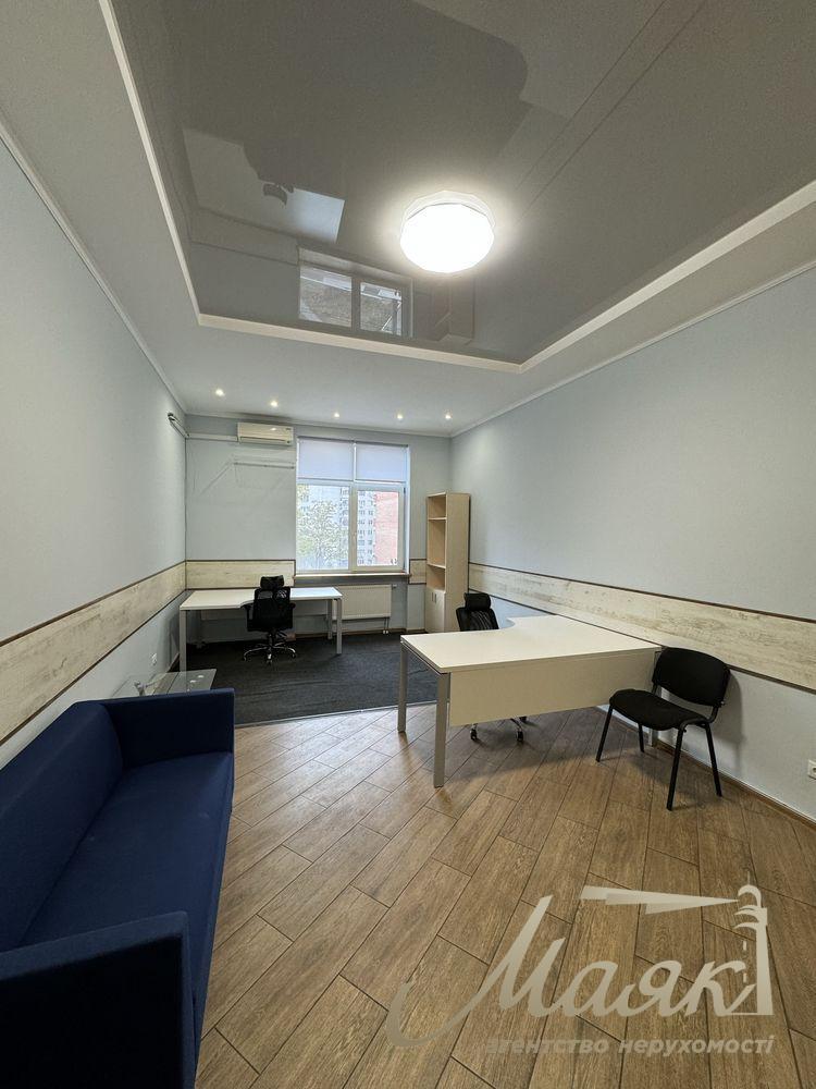 Оренда офісу 130м2 по вул.Дмитрівська, Шевченківський район.
