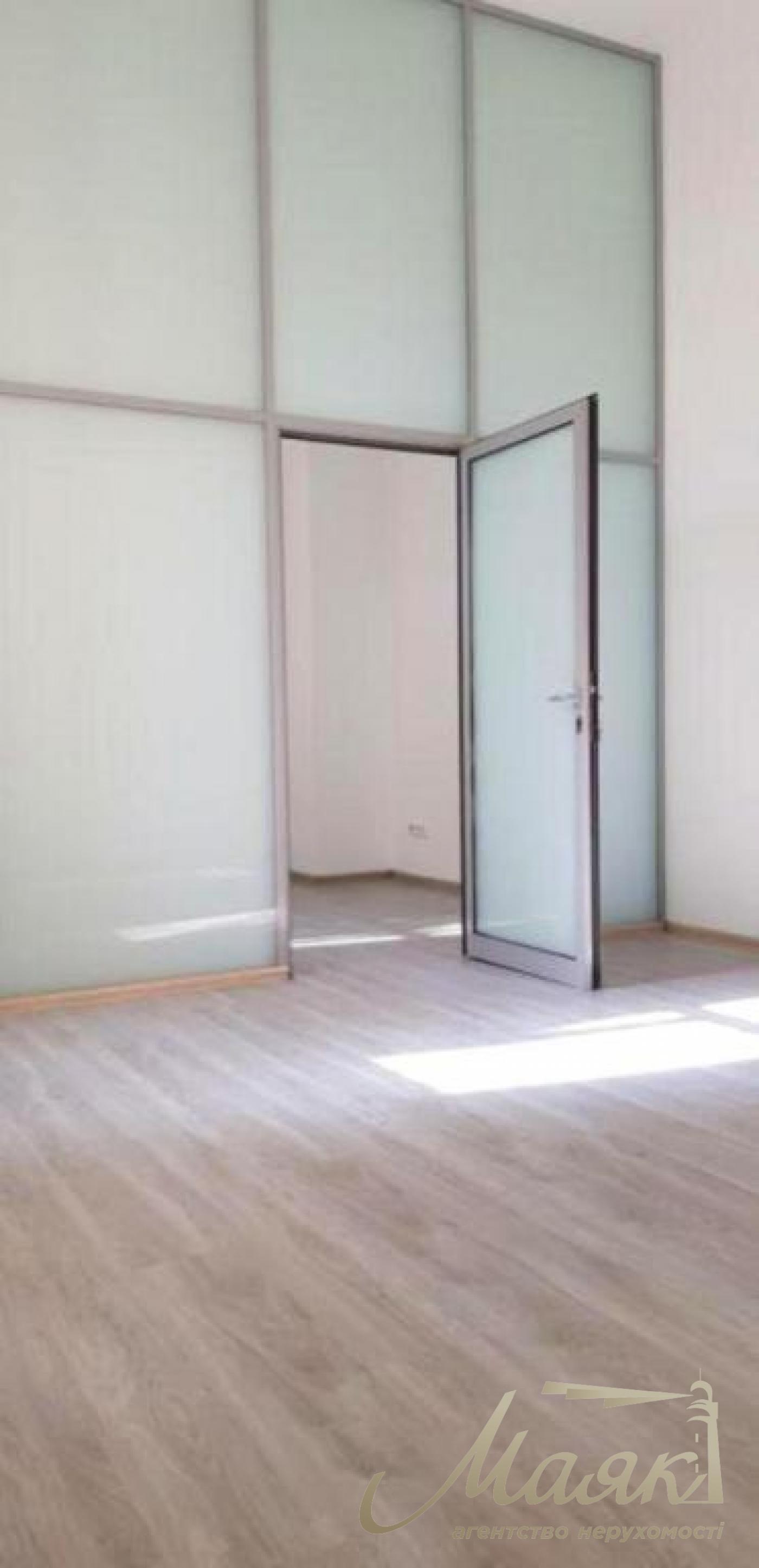 Оренда комерційної будівлі 600 м.кв. Печерський р-н