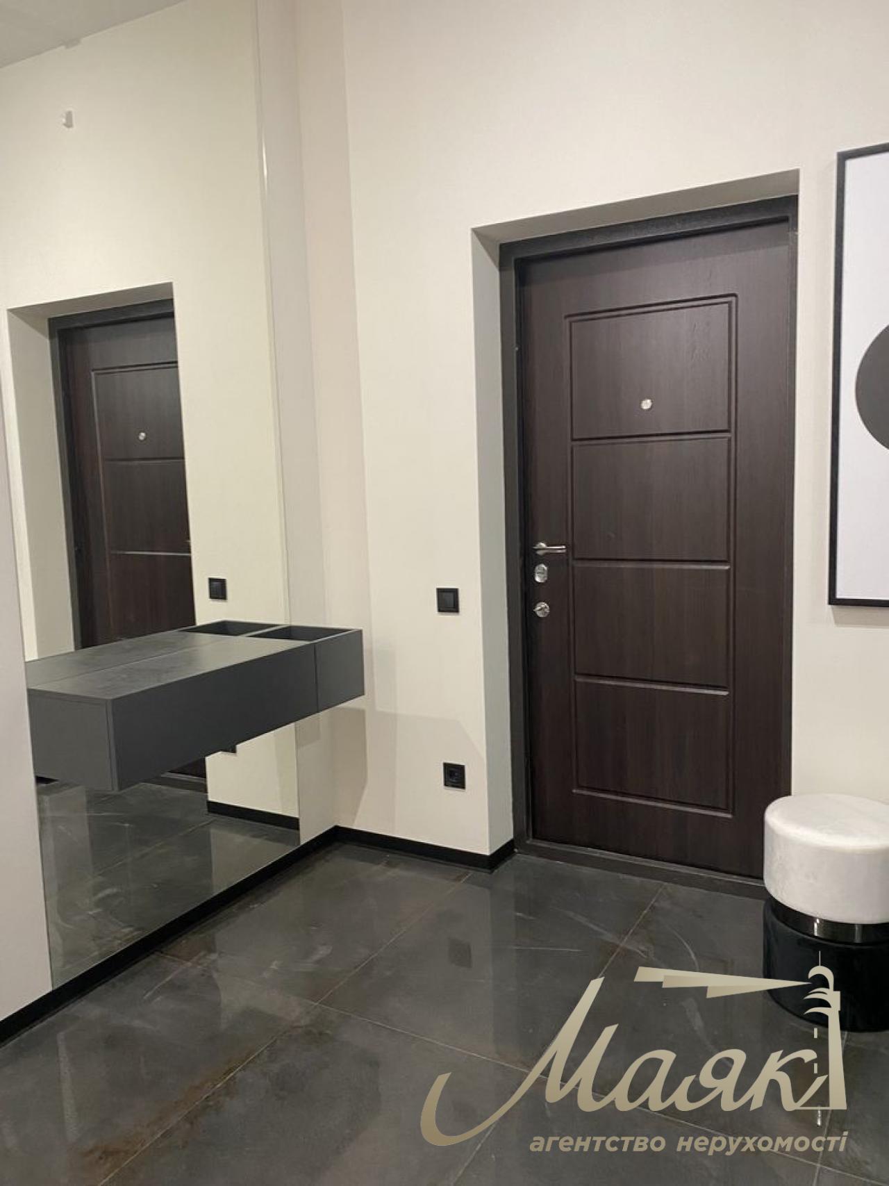 Sale of designer apartment residential complex 52 Zhemchuzhina