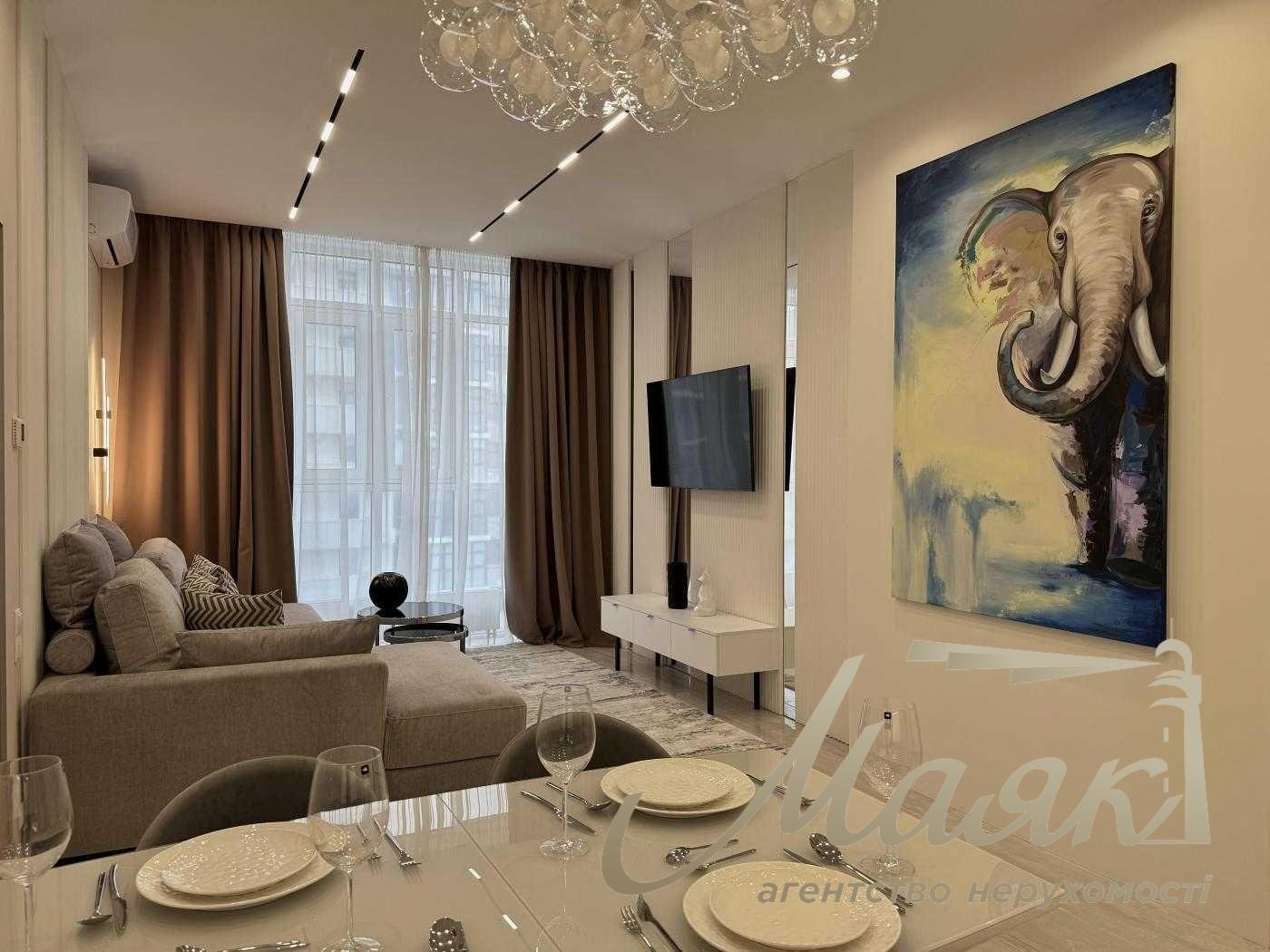 Аренда дизайнерской 3х-комнатной квартиры 85м2 в ЖК Новопечерские Липки, ул. Михаила Драгомирова, 15Б, Печерский район.