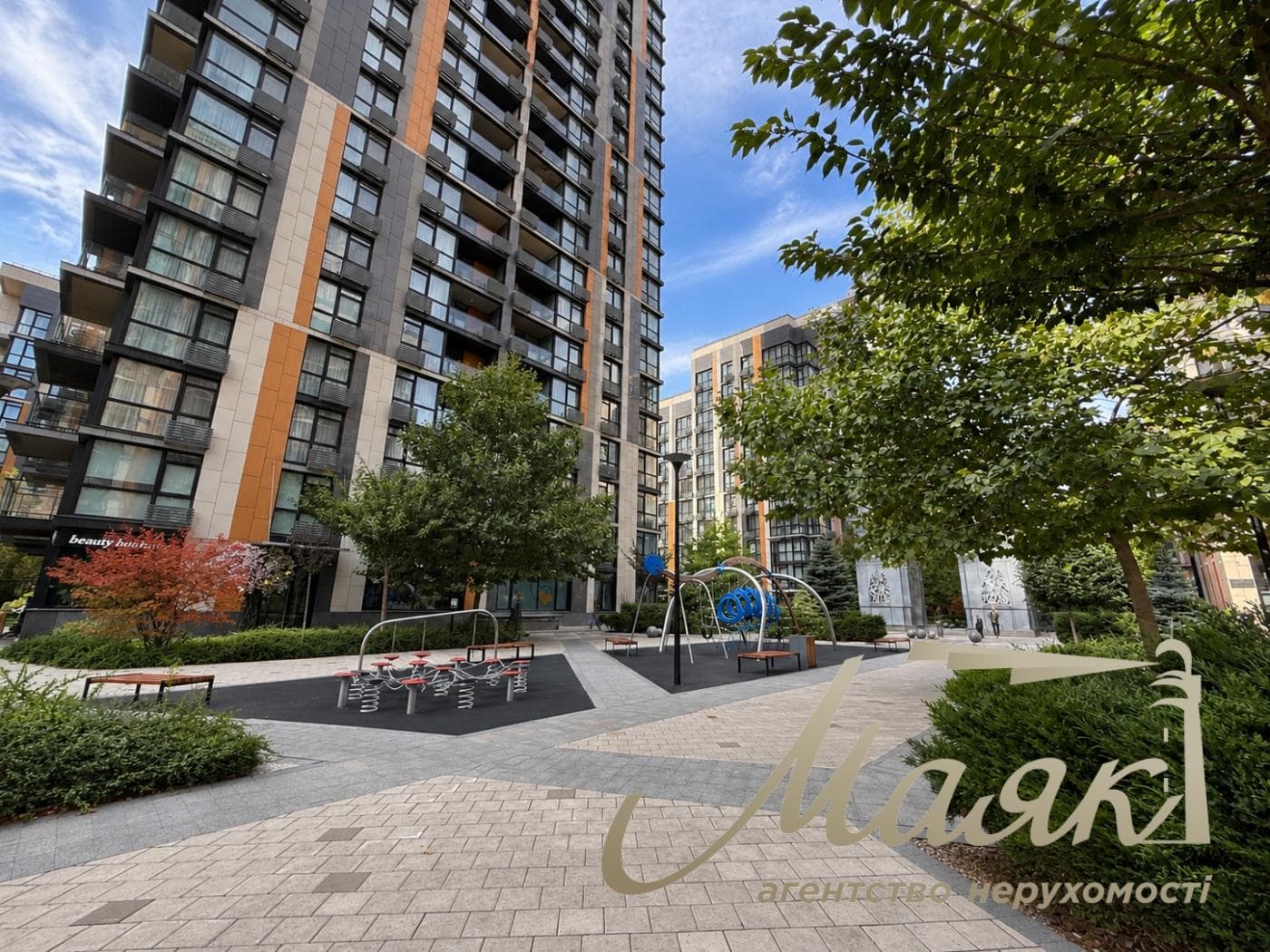 Продаж 3-кімнатної квартири площею 84,5 м², ЖК «Французький квартал 2»