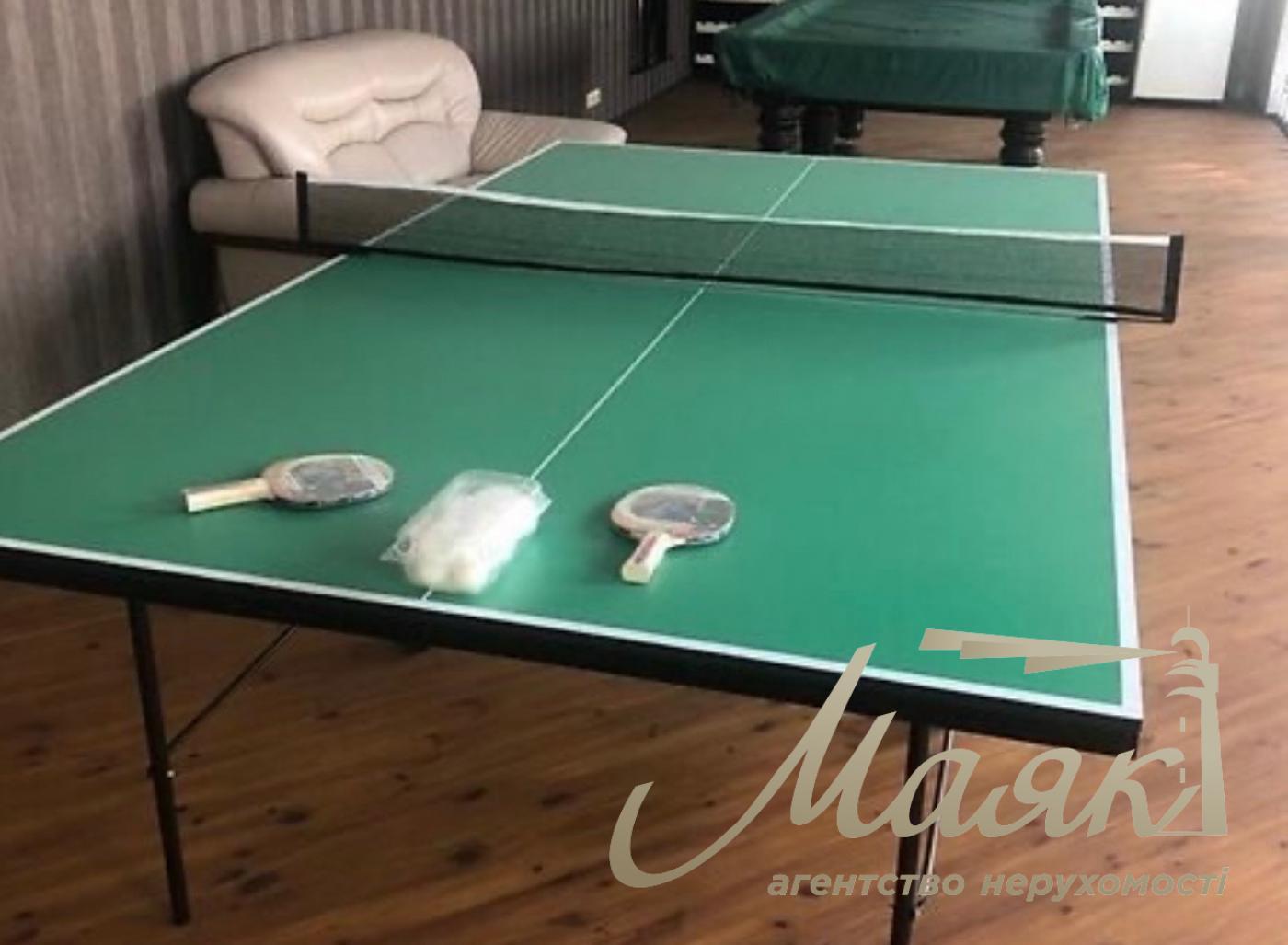 Продаж 9-к квартири 485 кв.м., вул. Ковпака, 17, м. Київ