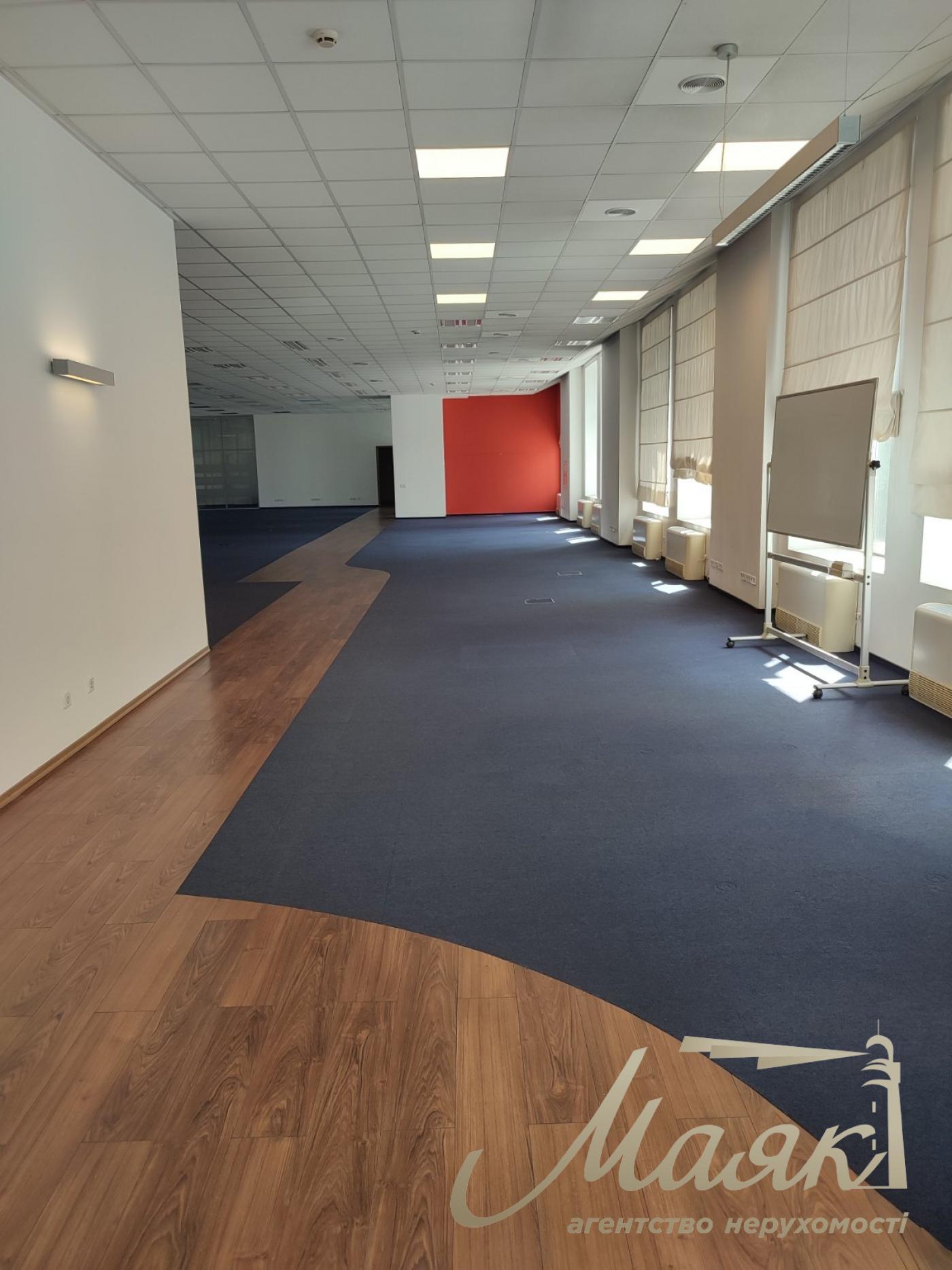 Оренда офісу 976м2 у БЦ Horizon Park