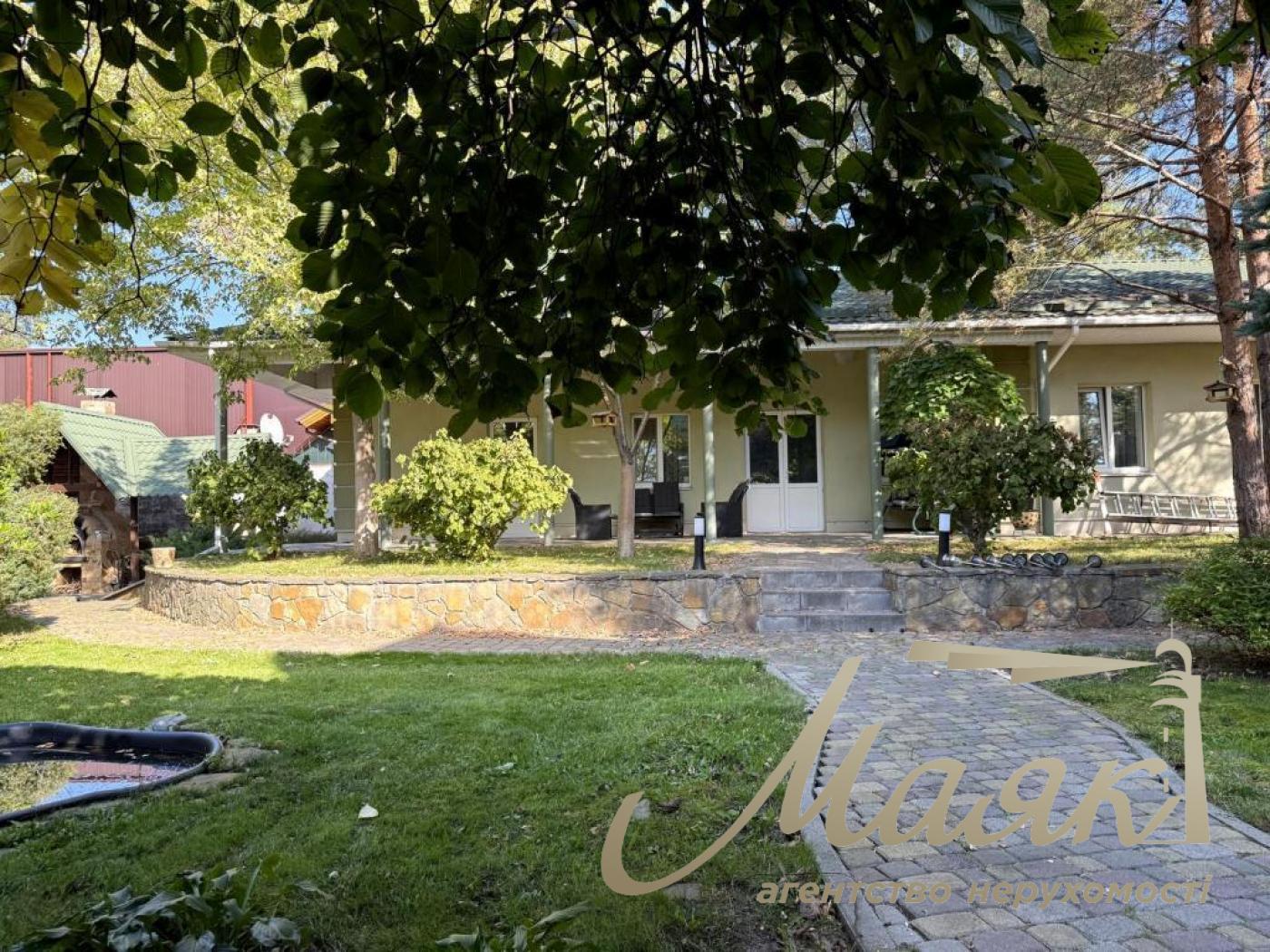 Оренда 2-х поверхового будинку 340м2, Козин