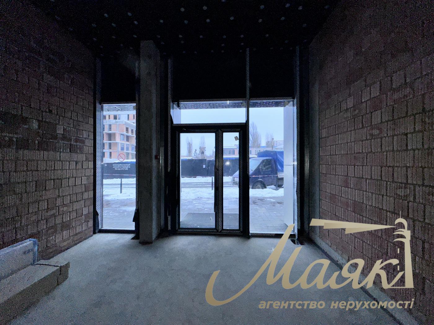 Аренда фасадного помещения 48м2, ЖК Unit Home
