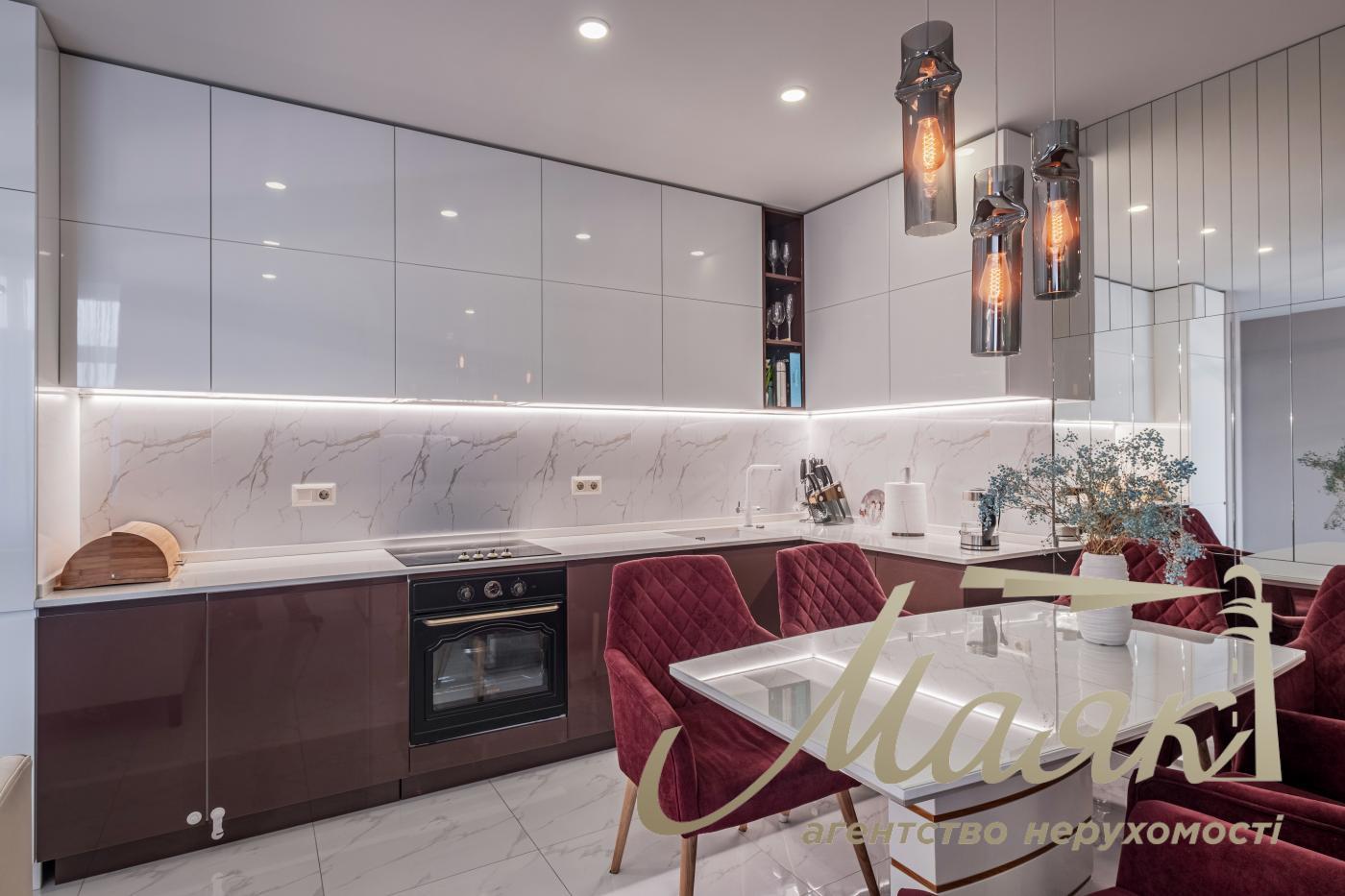 Продаж 2-кімнатної квартири в ЖК "Династія", вул. Липковського, 37-В, Солом'янський район, Київ