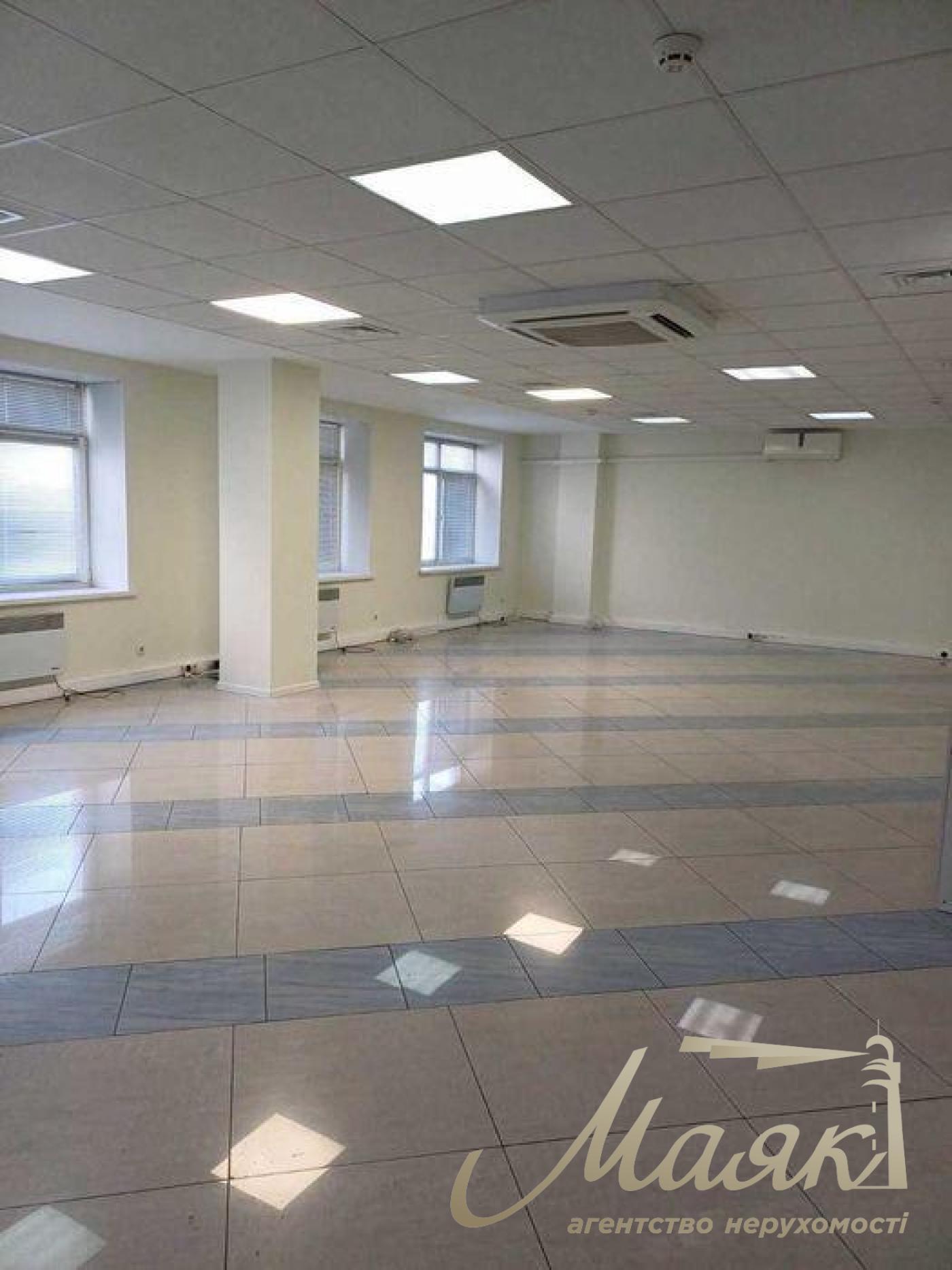 Оренда офісу 450 м.кв вул. Лєскова, Печерськ