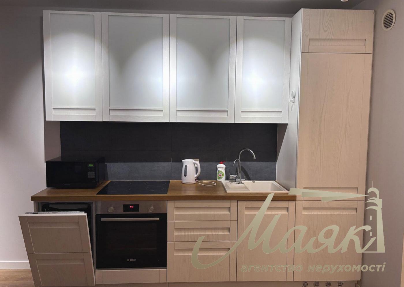 Rent 1 bedroom apartment in LCD French Quarter 2, Pechersk district.