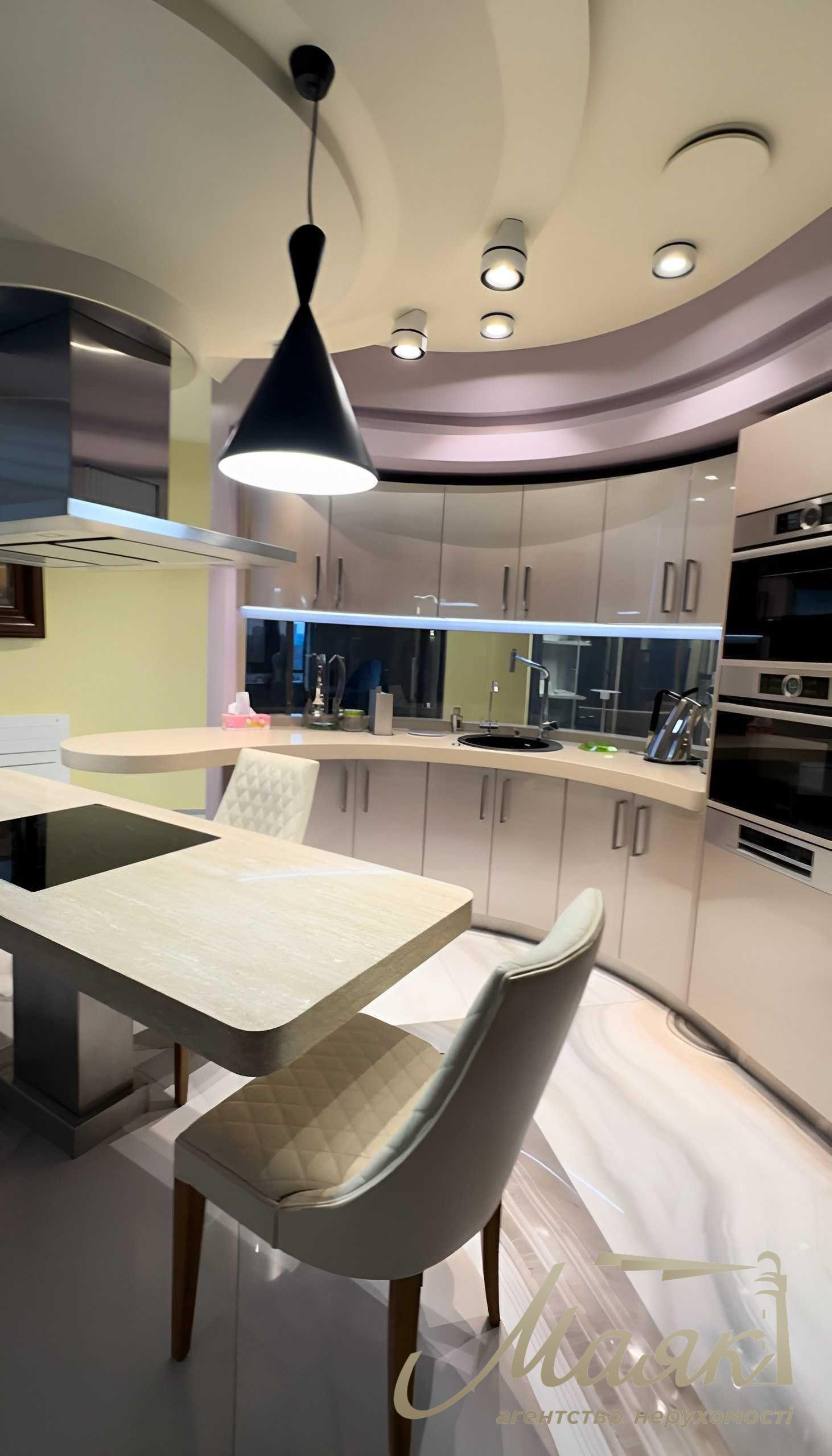 Rent 3k apartment in PecherSky Residential Complex