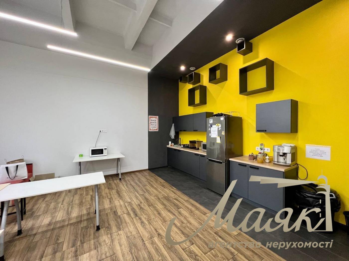 Office for rent 580 sq.m. on Princes Ostrozhskikh str. (Moskovska), 23