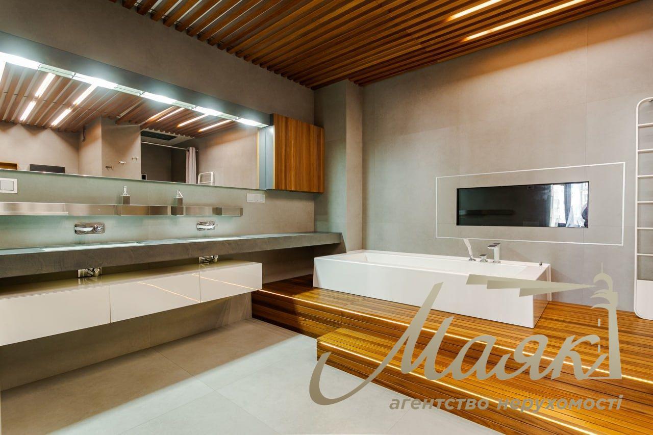 Rent 5-room apartment Residential Complex Novopecherskie Lipki, Verkhoglyada str.