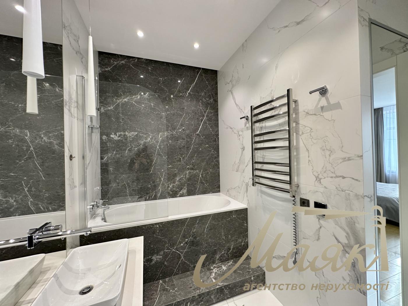 Оренда 3-кімнатної квартири (85м2) в ЖК Новопечерські Липки