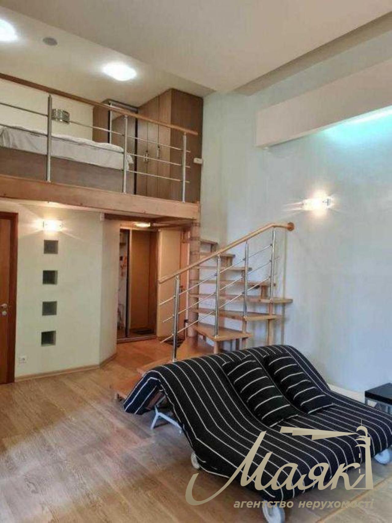 Sale two-level apartment Khreshchatyk