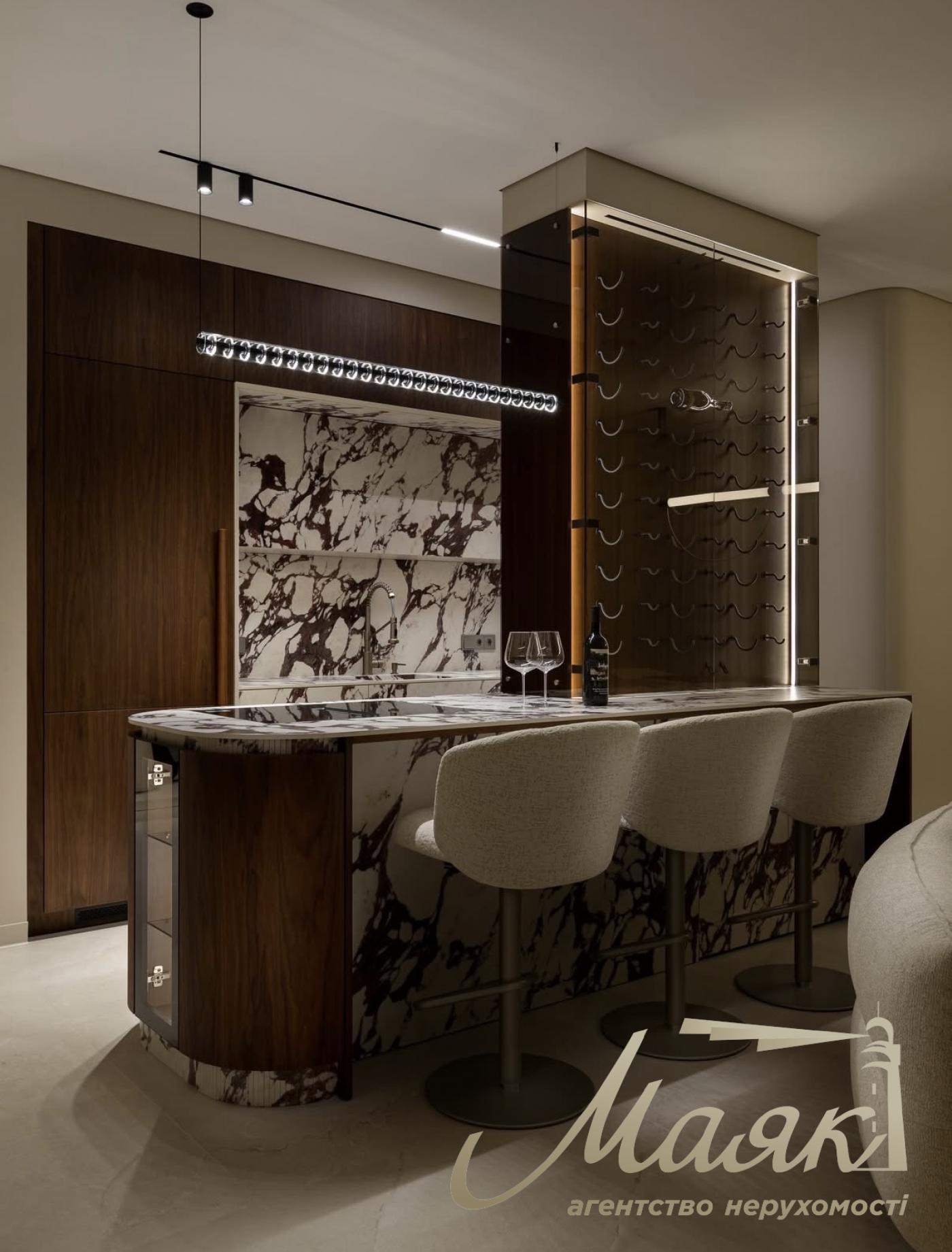 Продажа 4-комнатной квартиры ЖК Новопечерские Липки, ул. Верхогляда (Драгомирова)