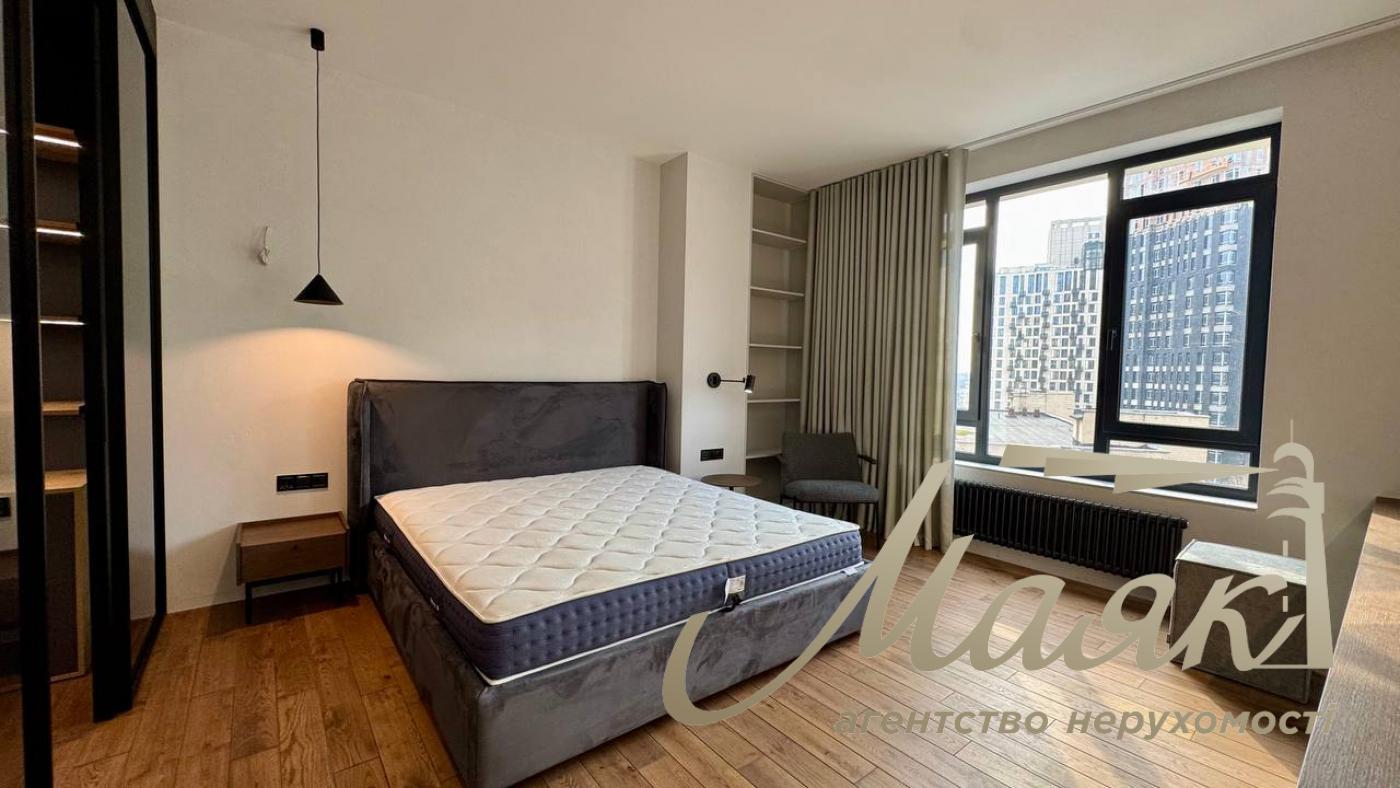 Продаж 4к квартири 129 м2, ЖК Бульвар фонтанів, Печерськ, Київ