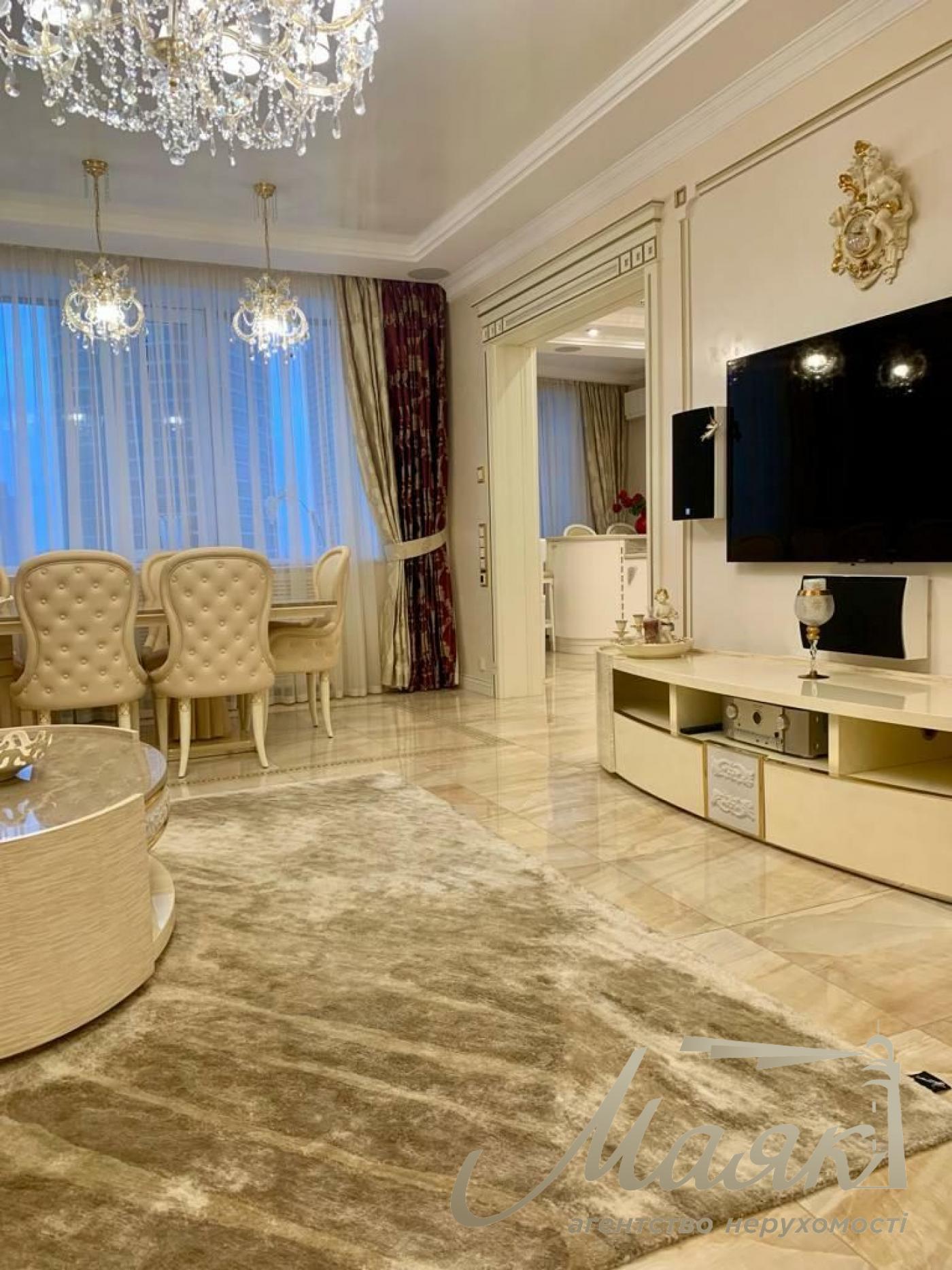 Продаж 4к квартири бульвар Лесі Українки, Печерськ