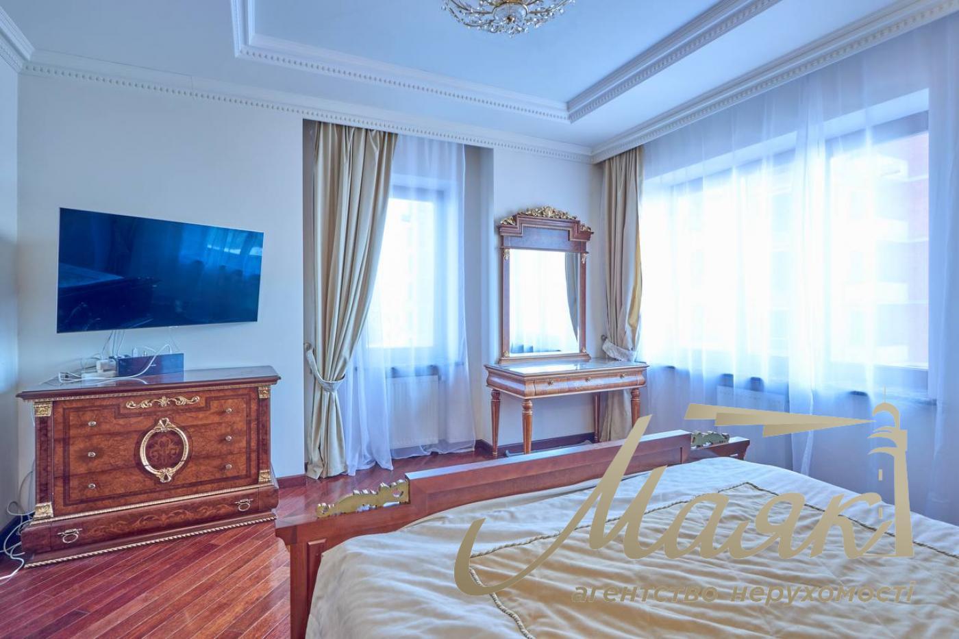 Оренда 4 кімнатної квартири, 163 м, Жилянська 30а, Голосіївський район