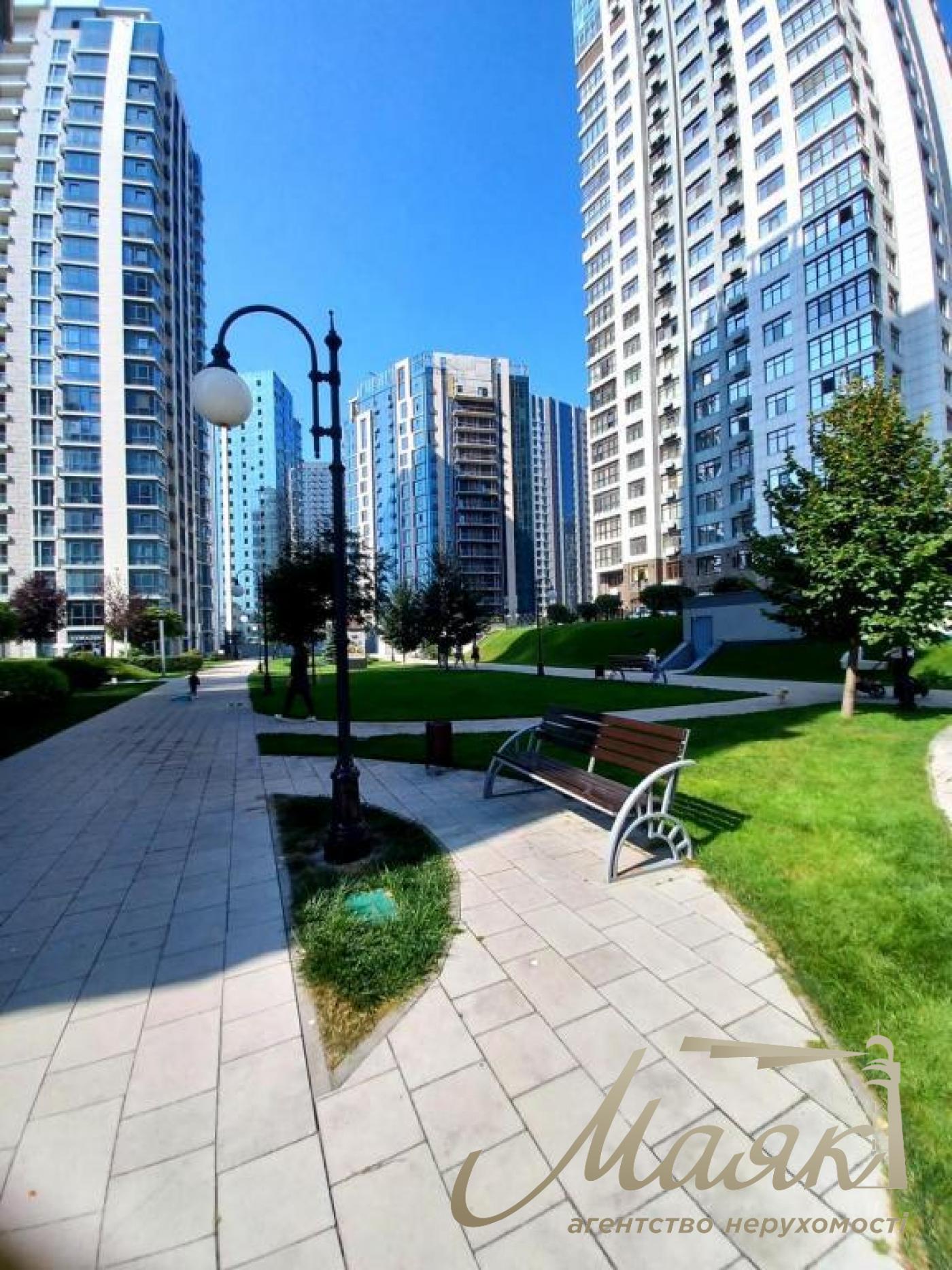 Продаж 1-кімнатної квартири ЖК Новопечерські Липки, вул. О. Верхогляда