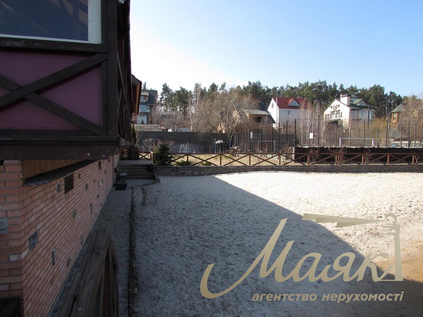 Оренда будинку 300м2 біля води СМТ Козин, Обухівський напрямок, Київська область