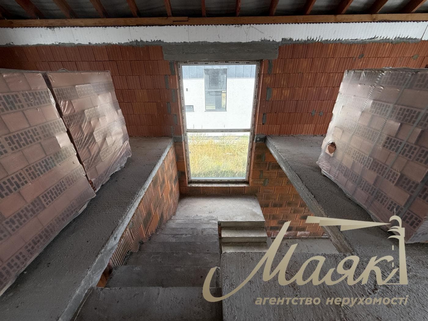 For Sale: 2-Story House (175 m²) in the village of Vyshenky, Kyiv Oblast, Boryspil District