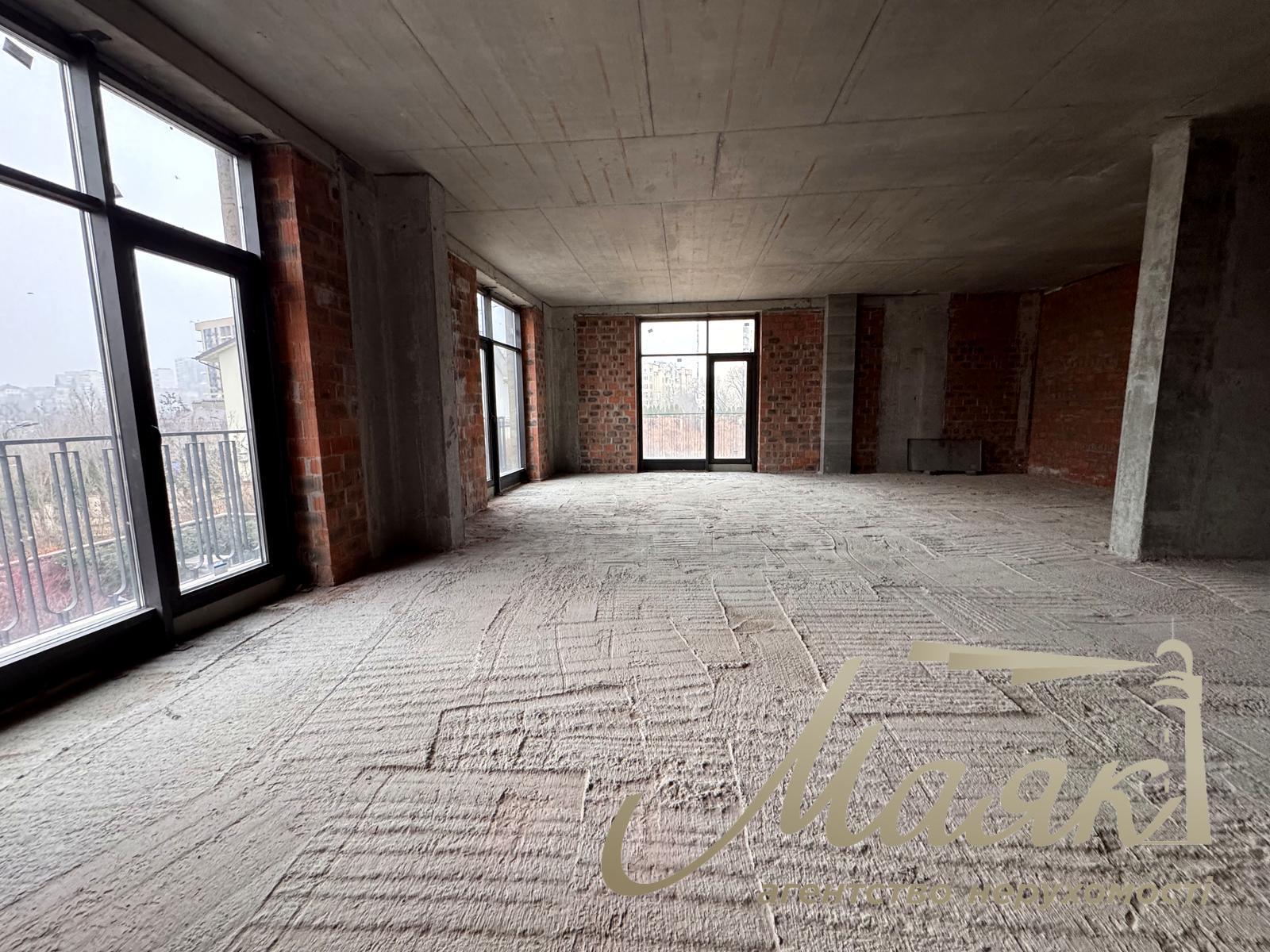 Продажа квартиры без ремонта 109 кв.м. в ЖК Liberty Residence