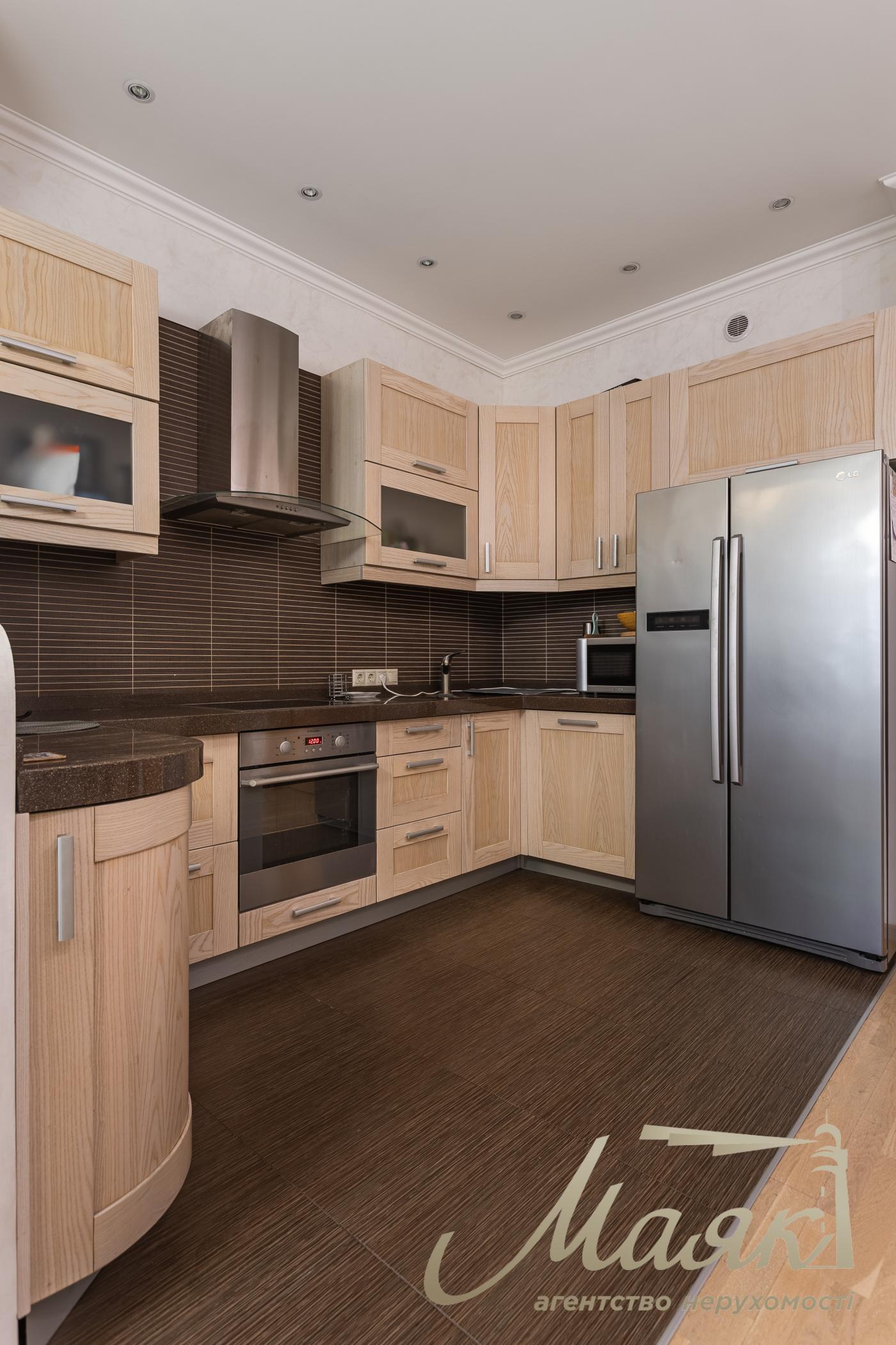 Продажа  Квартира  86,4 м2 ЖК Golden Park  Шевченковский район. Парково-Сырецкая, Сырец, Киев