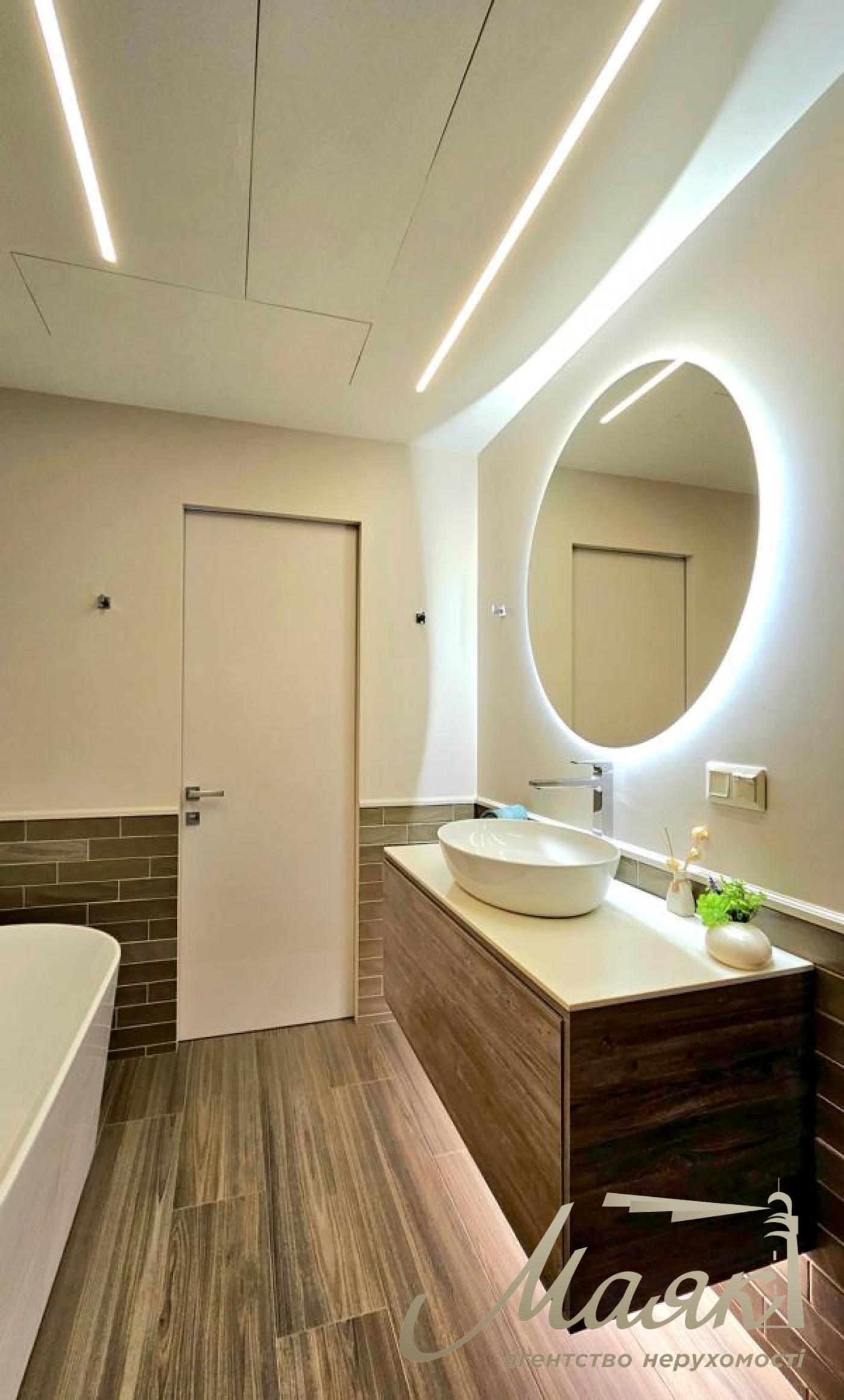 Продажа 3-комнатной квартиры 108м2 у ЖК Французский квартал-2, Печерский район.