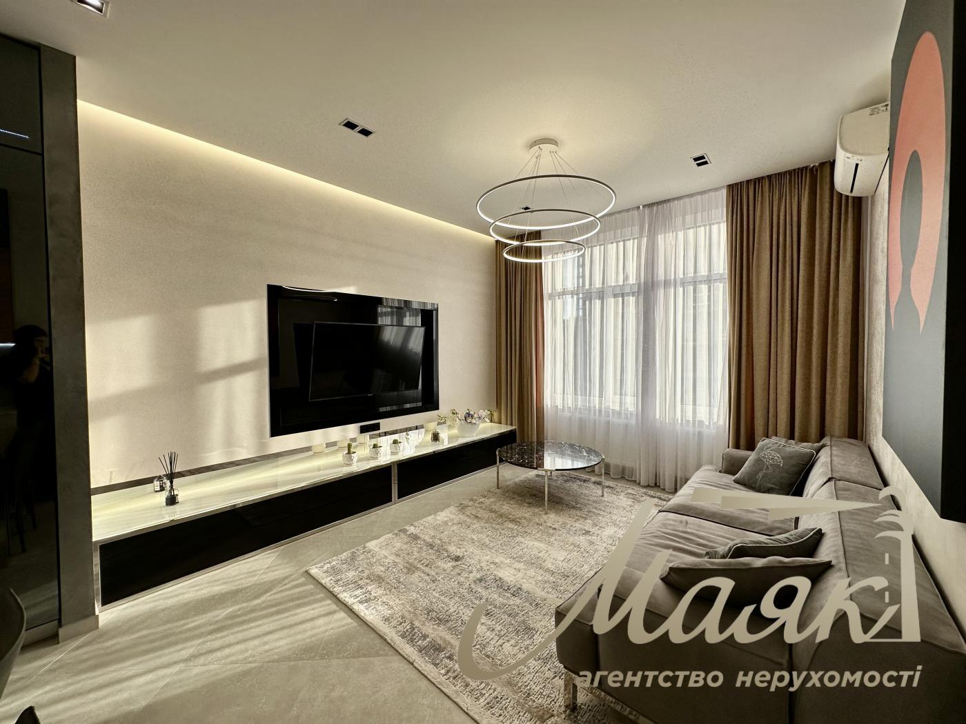 Оренда 3-кімнатної квартири (85м2) в ЖК Новопечерські Липки