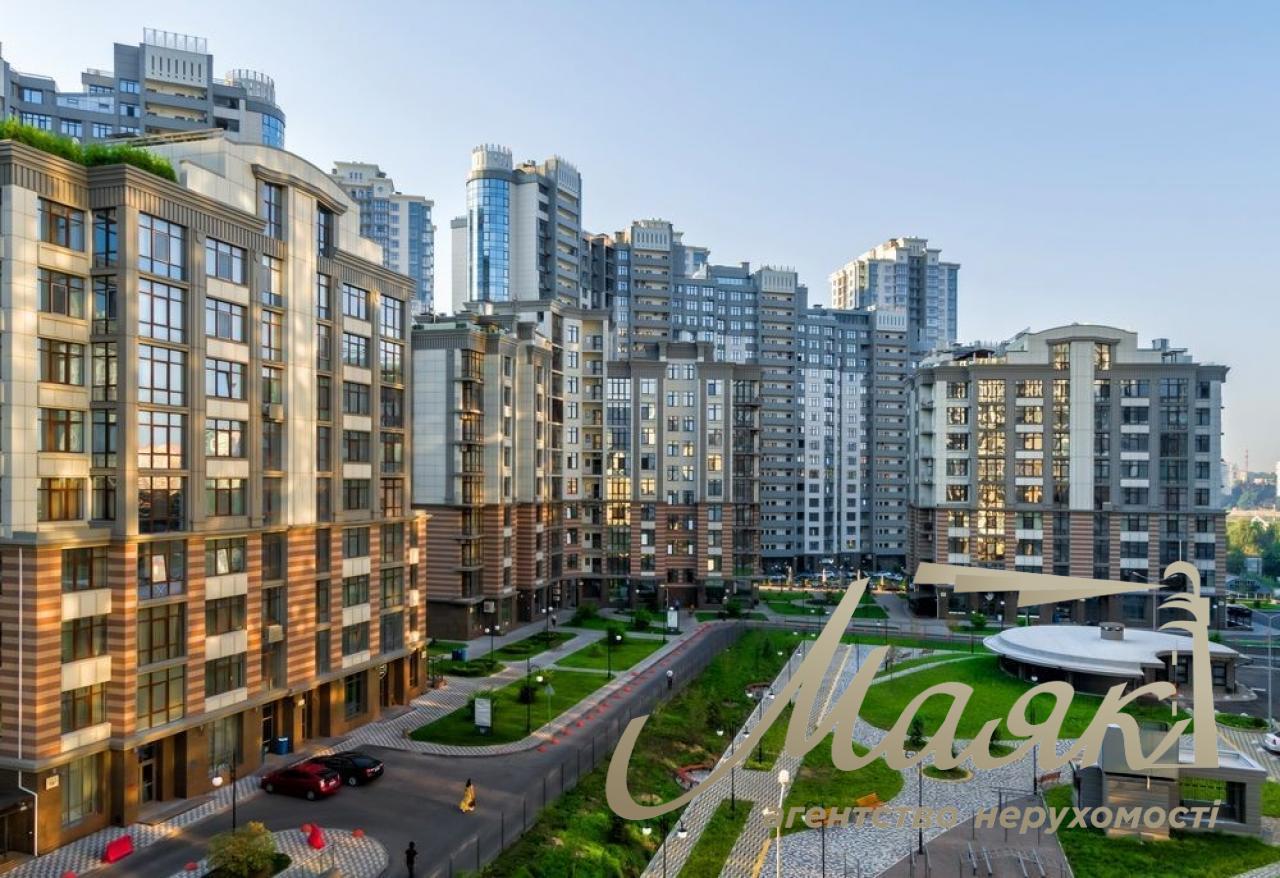 Sale of 5-room apartment in Novopecherskie Lipki residential complex, 240m2, Pechersk