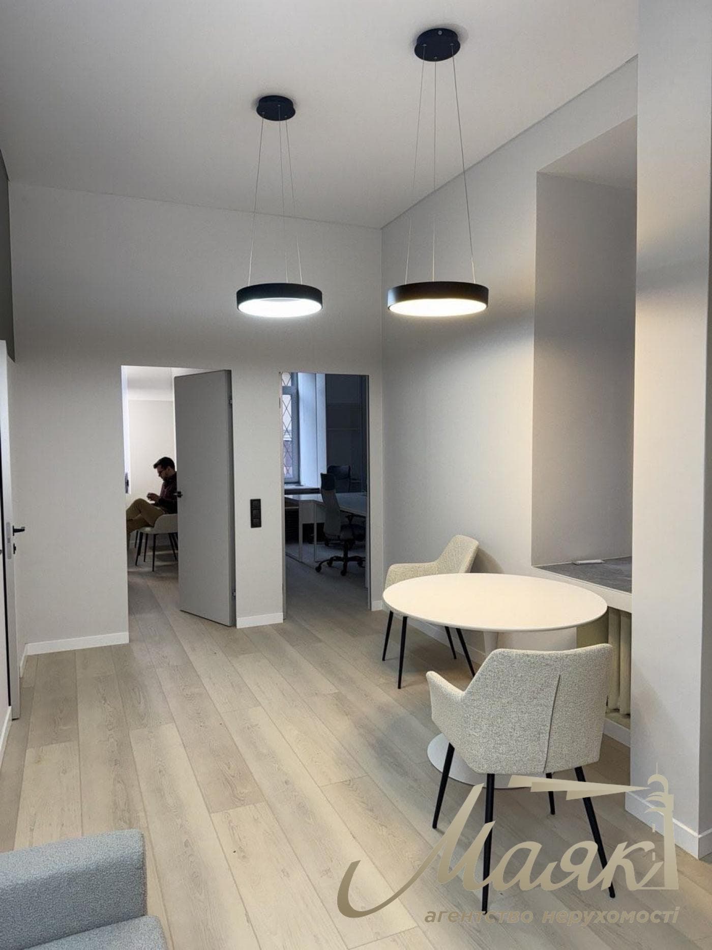 Аренда офиса 130 м² ул. Назаровская, Шевченковский р-н