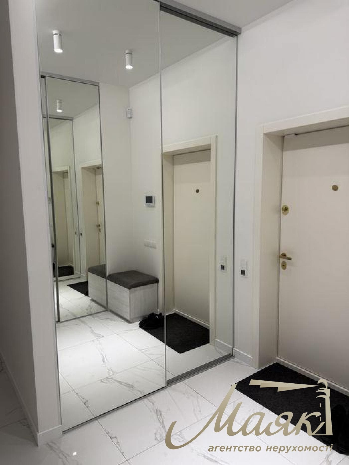 Rent apartment in LCD Delmar, 100m sq. m., Pechersky district