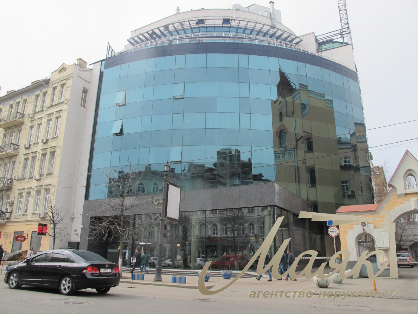 Office for rent in the Center of Kiev 192m2 Vladimirskaya str. 12 m. Maidan Nezalezhnosti