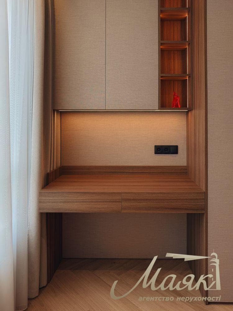 Продаж сучасної квартири площею 68 м², ЖК «Каховська», Лівобережна