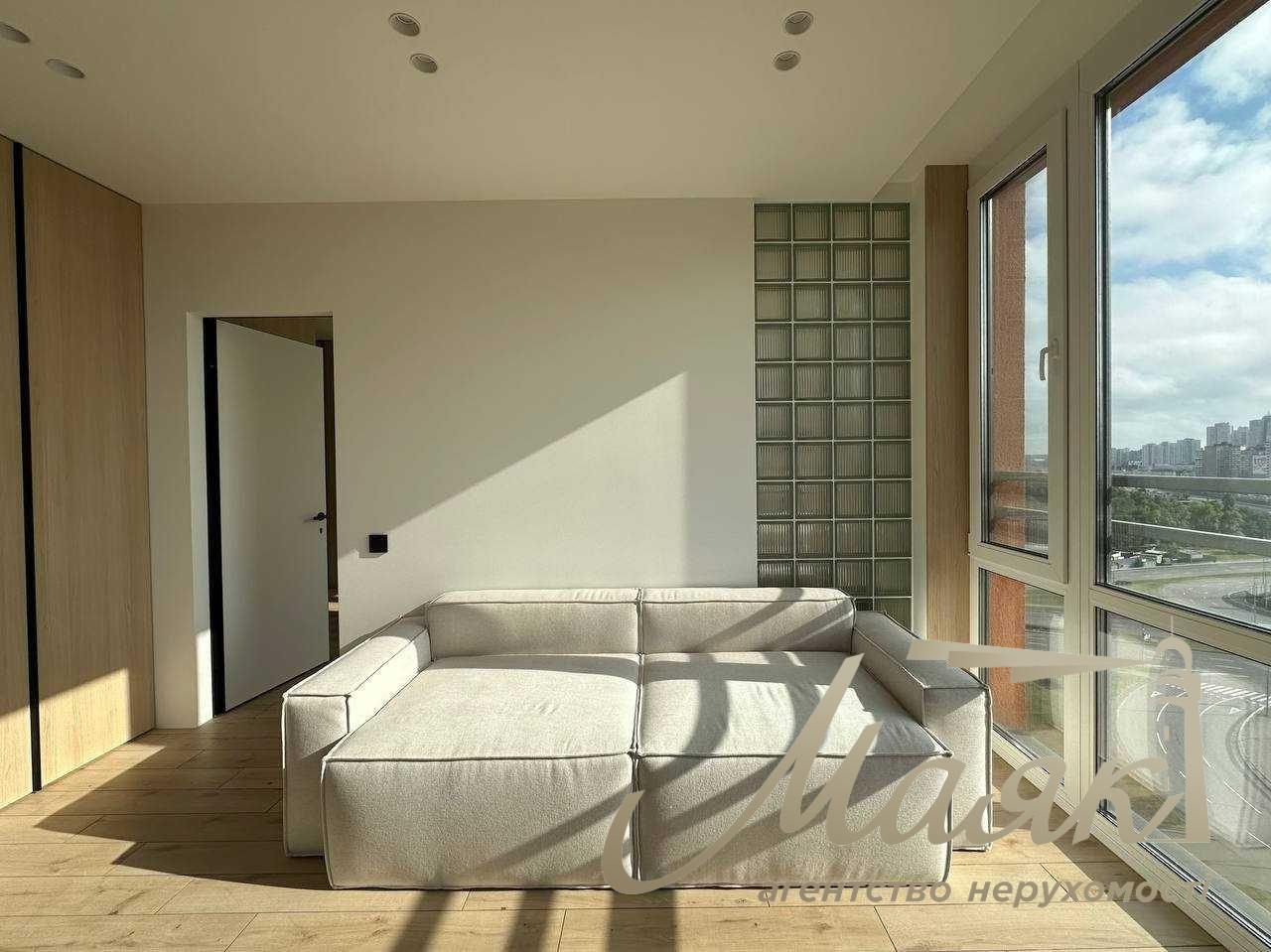 Продаж 2к квартири 69.3м2, ЖК Севен, Осокорки